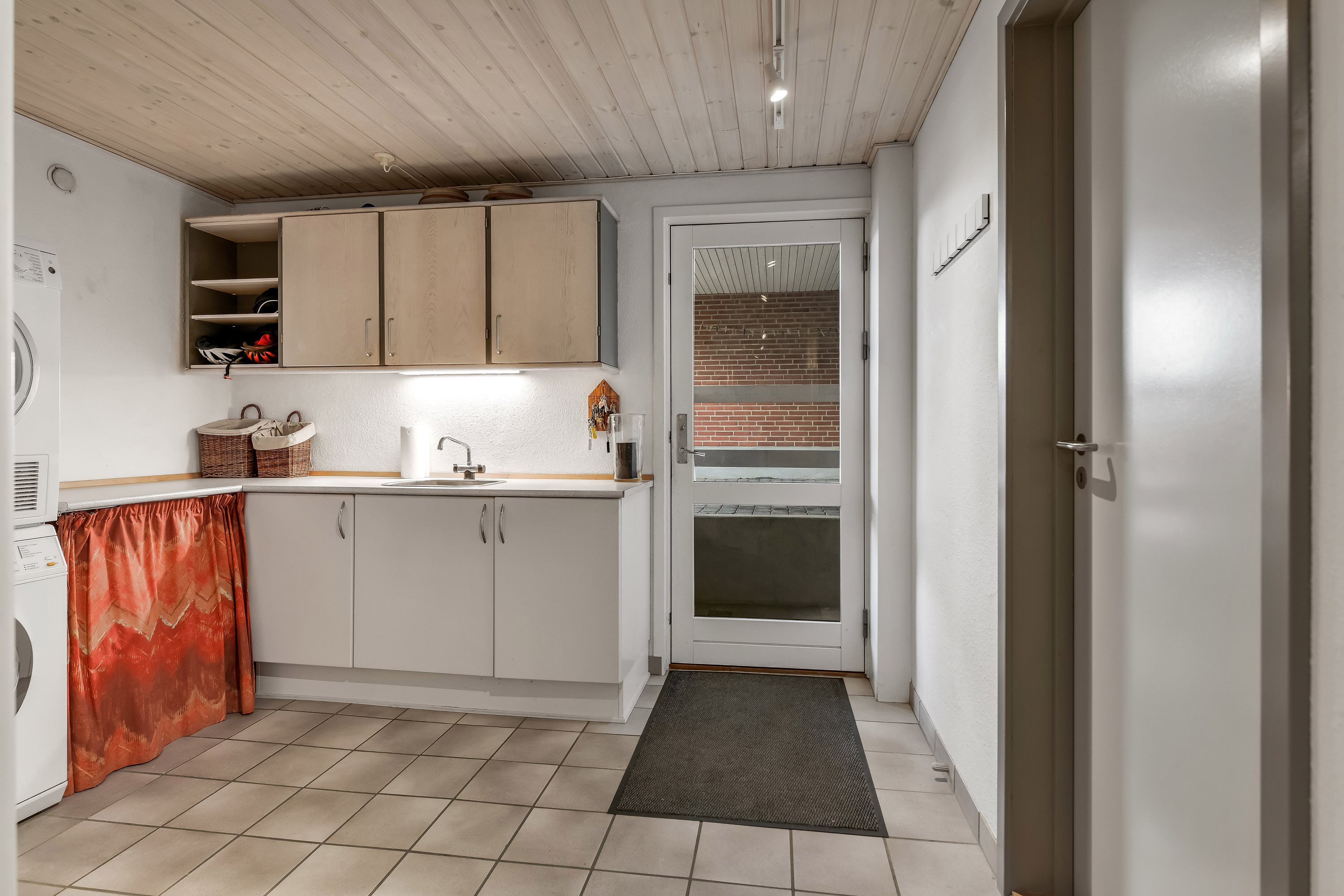 Fremhævet entré billede i fuldskærmstilstand. Billede af Søllingdalvej 88, 7250 Hejnsvig