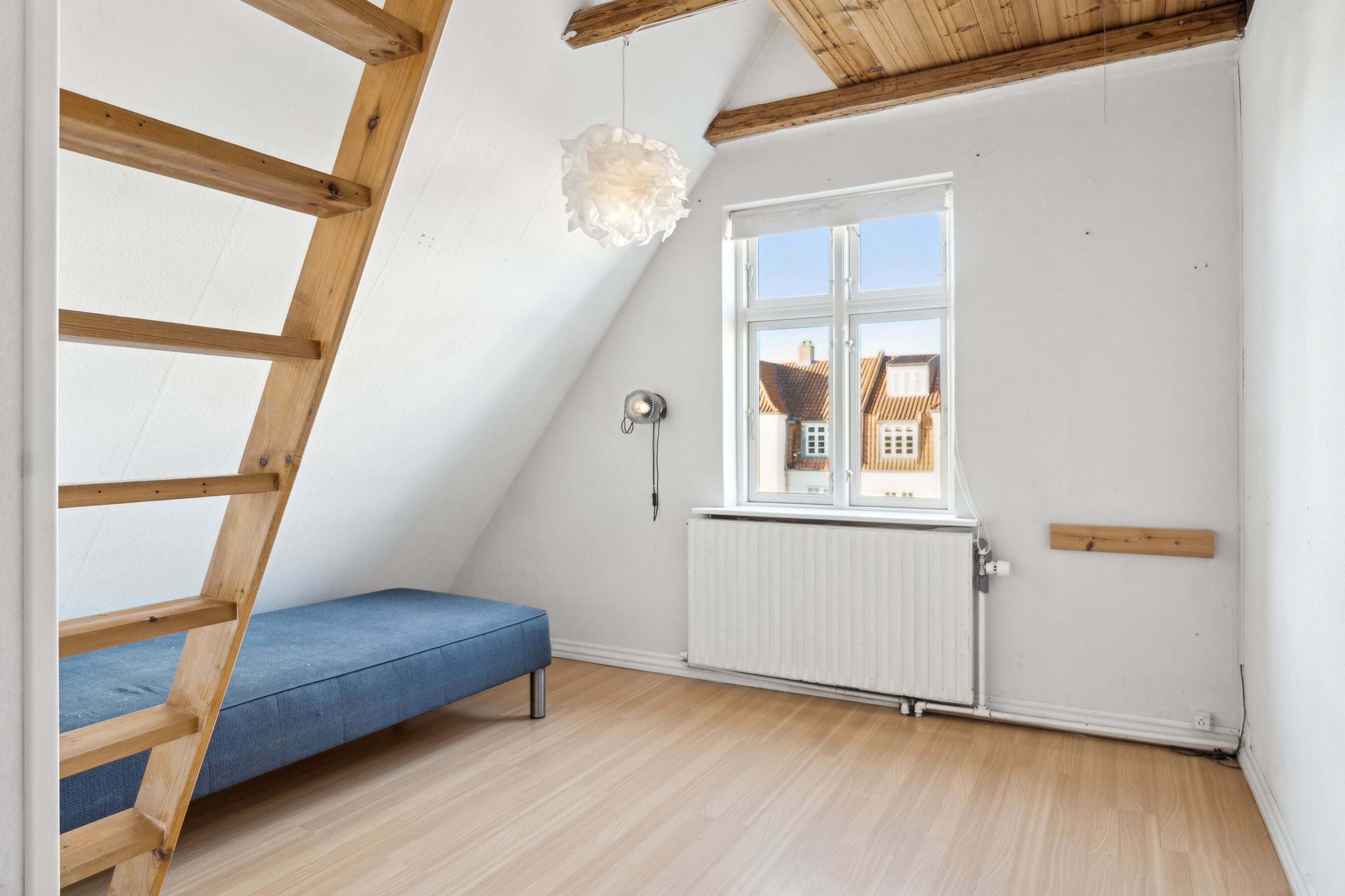 Fremhævet soveværelse billede i fuldskærmstilstand. Billede af Kastanievej 11, 4200 Slagelse