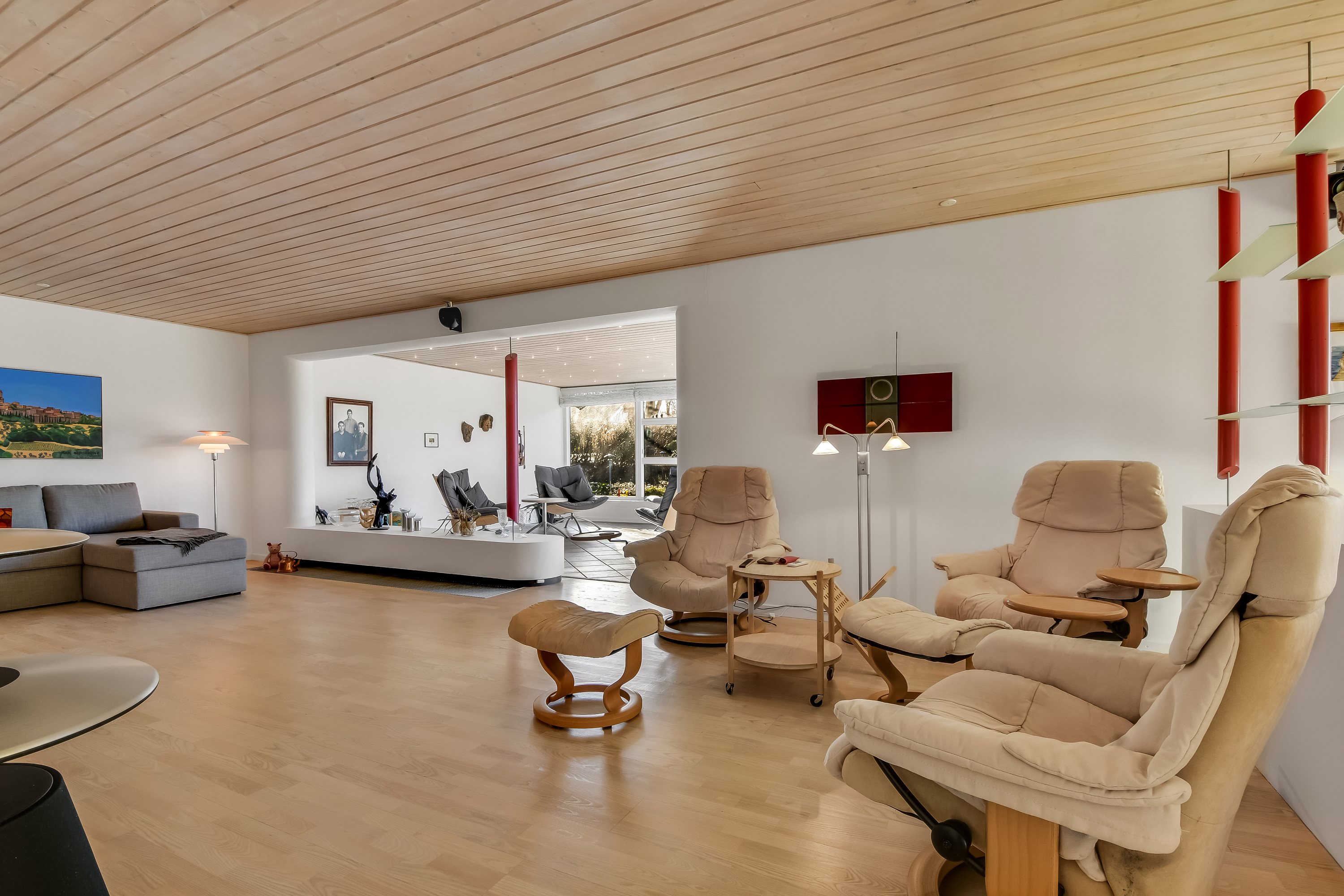 Fremhævet stue billede i fuldskærmstilstand. Billede af Lundgaardsparken 74, 7600 Struer