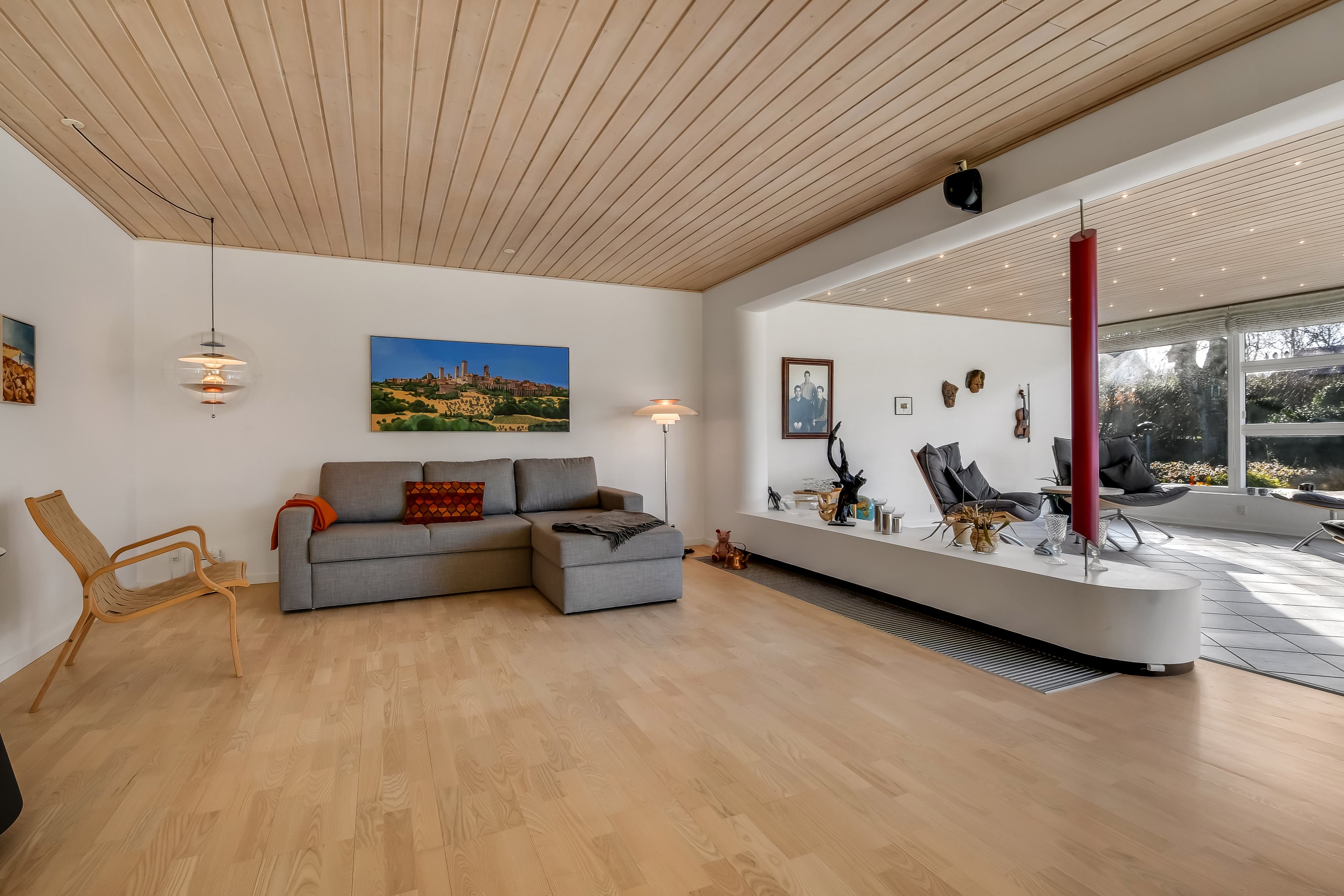 Fremhævet stue billede i fuldskærmstilstand. Billede af Lundgaardsparken 74, 7600 Struer