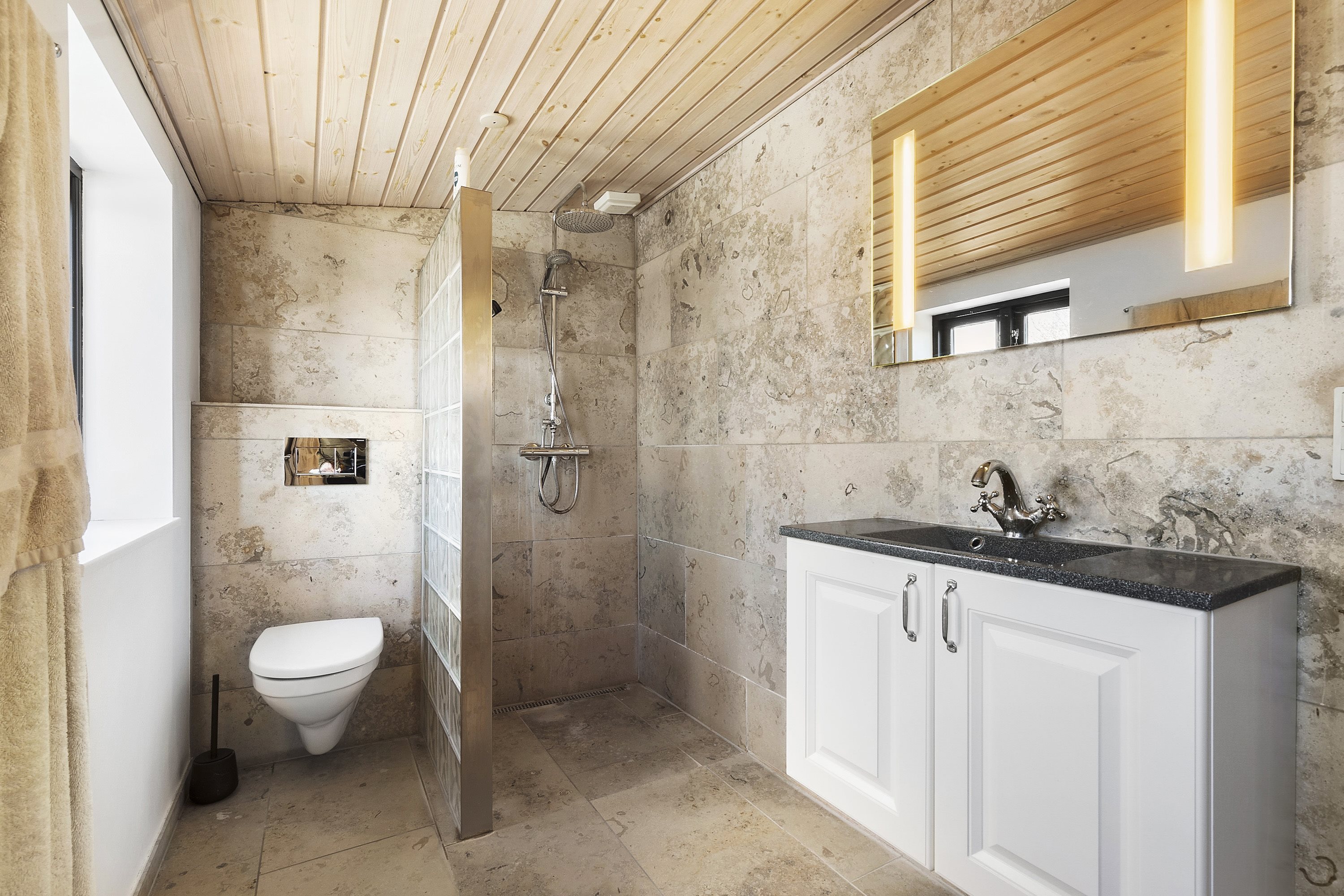 Fremhævet  billede i fuldskærmstilstand. Billede af Overgade 14, 8400 Ebeltoft