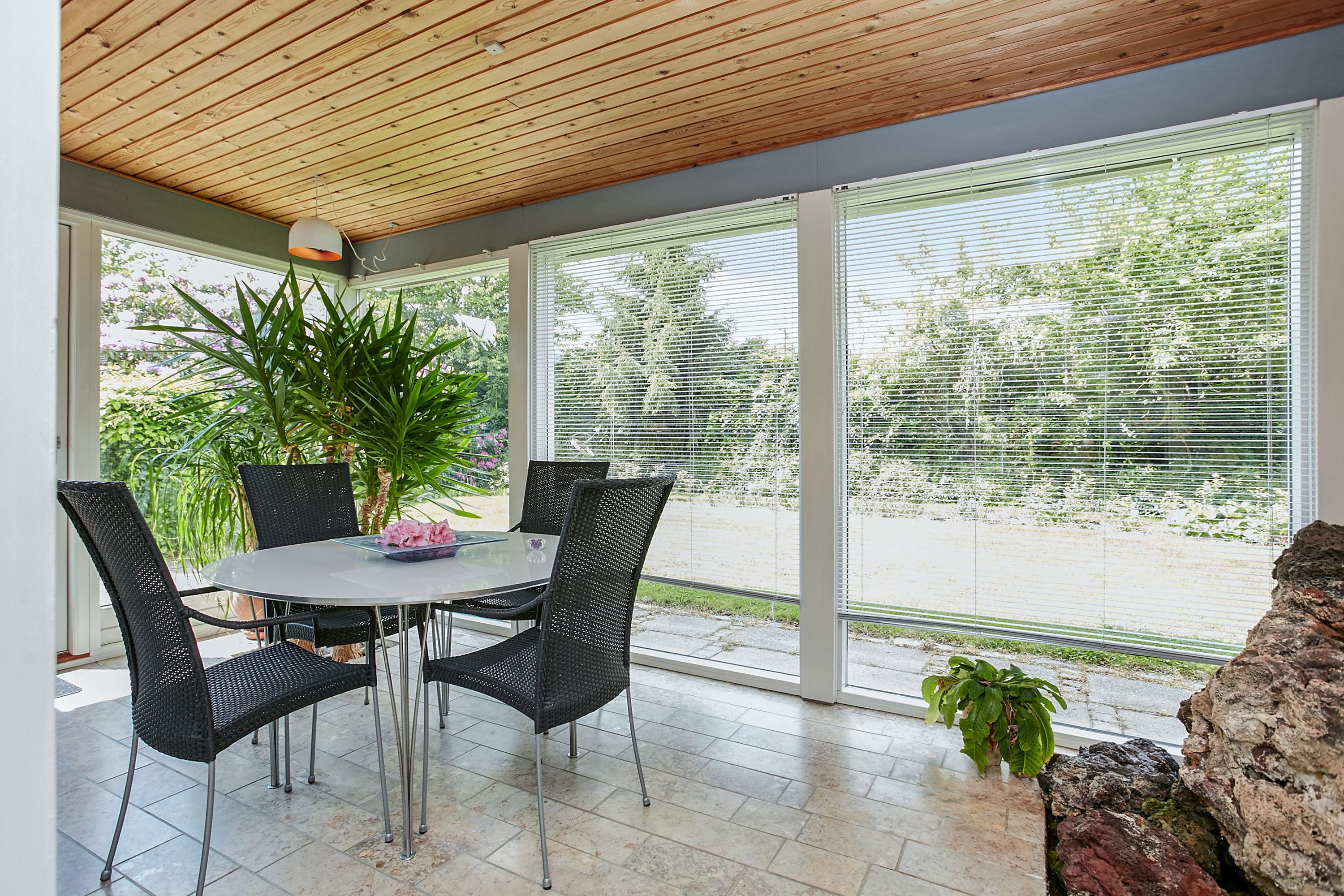 Fremhævet udestue billede i fuldskærmstilstand. Billede af Søndergade 11, 8783 Hornsyld