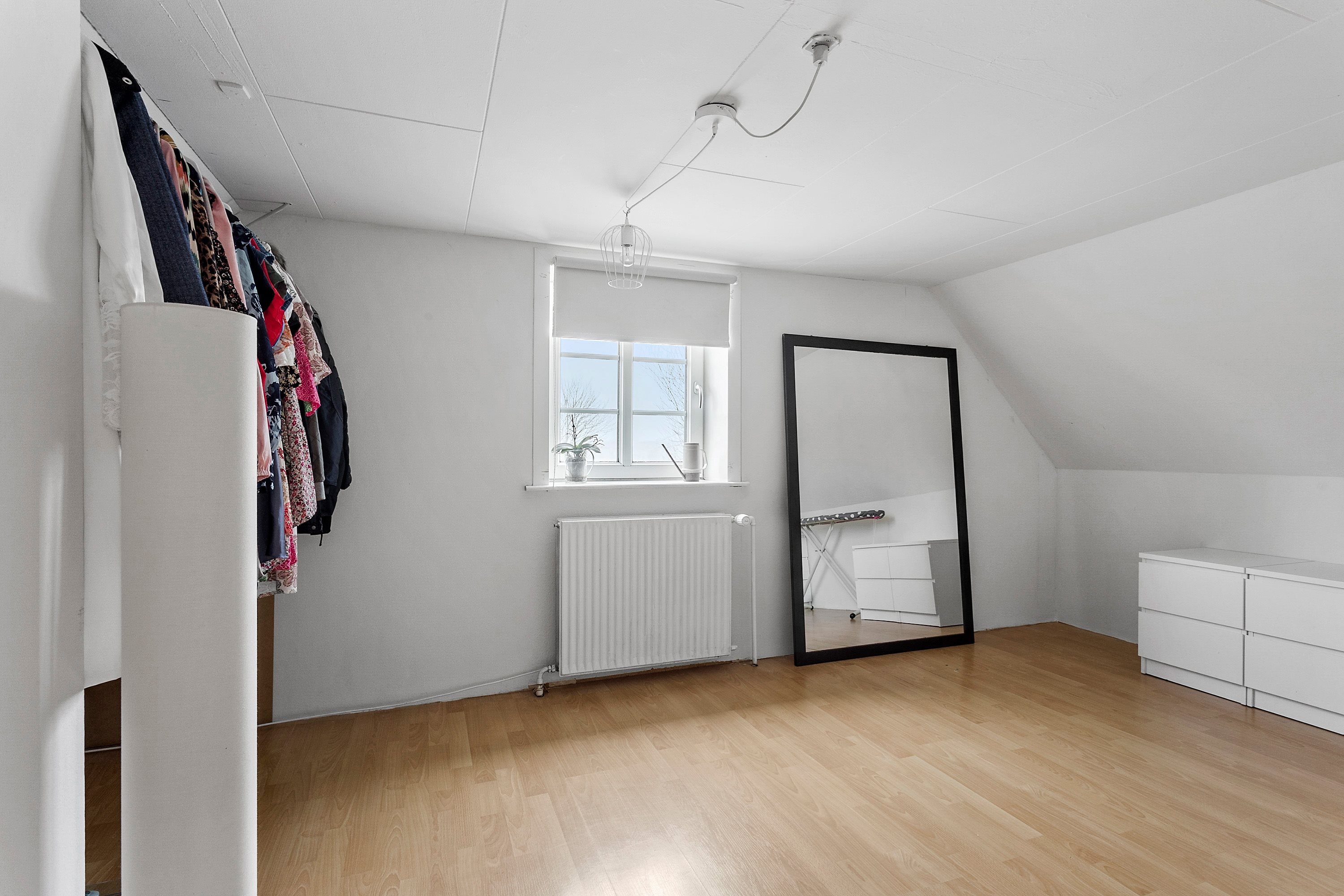 Fremhævet værelse billede i fuldskærmstilstand. Billede af Skrave Kirkevej 1, Langetved, 6630 Rødding