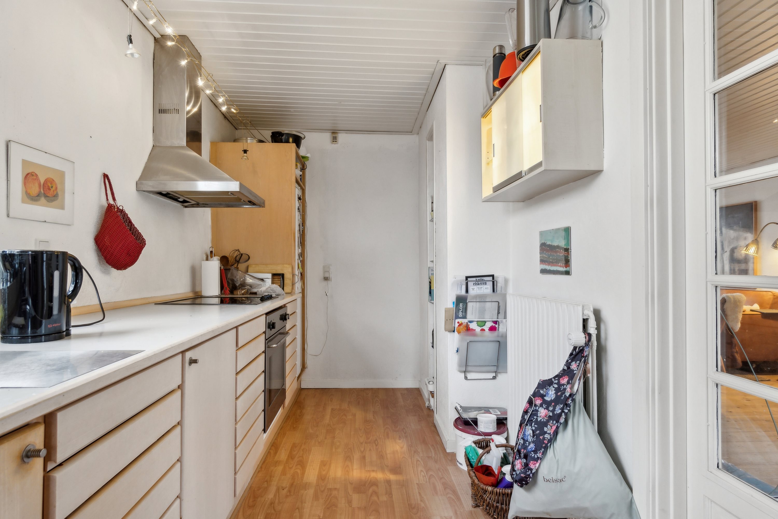 Fremhævet køkken billede i fuldskærmstilstand. Billede af Møllevej 19, 9800 Hjørring