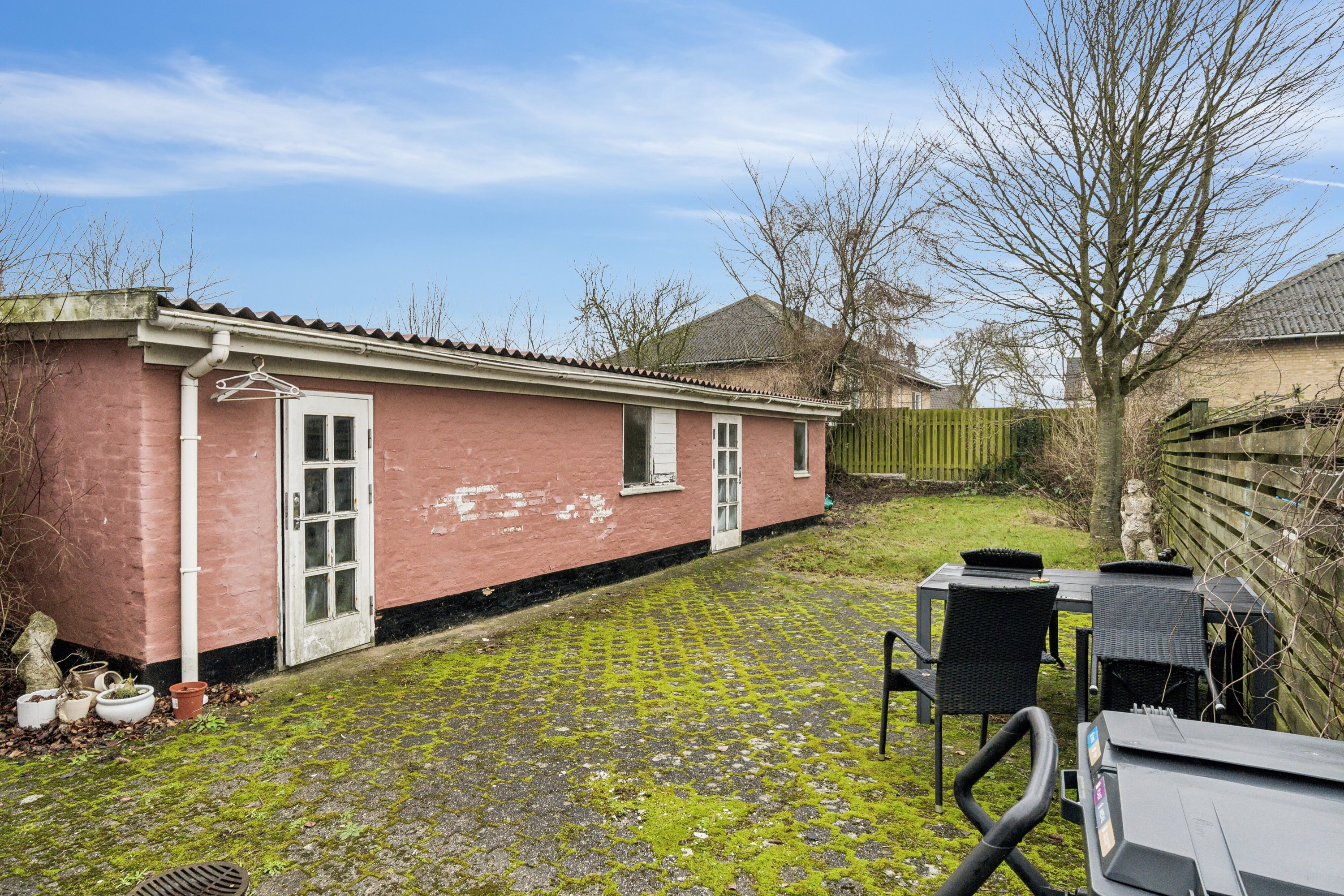 Fremhævet udendørs billede i fuldskærmstilstand. Billede af Møllevej 19, 9800 Hjørring