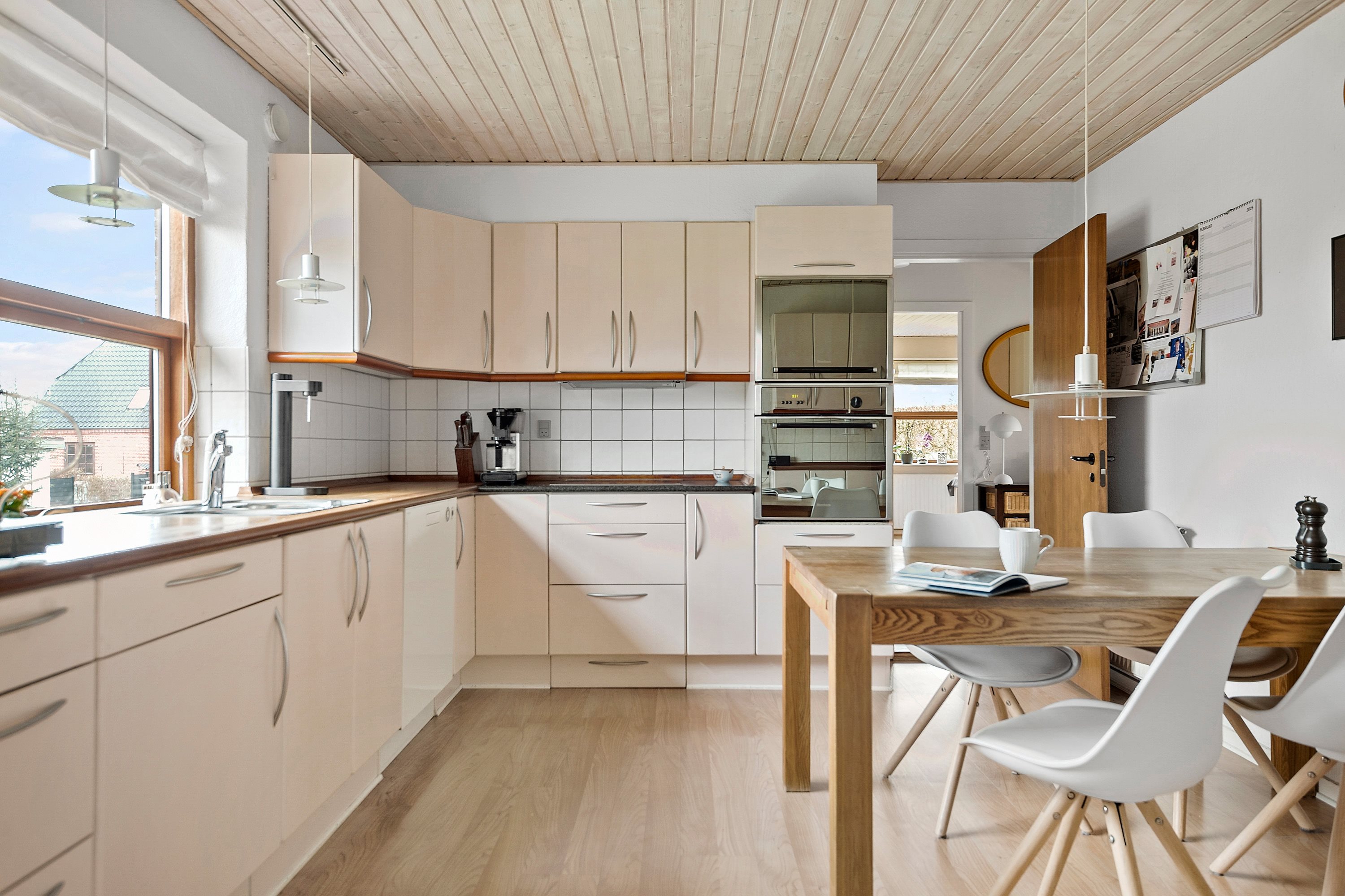 Fremhævet køkken billede i fuldskærmstilstand. Billede af Hylkevej 74, Hylke, 8660 Skanderborg