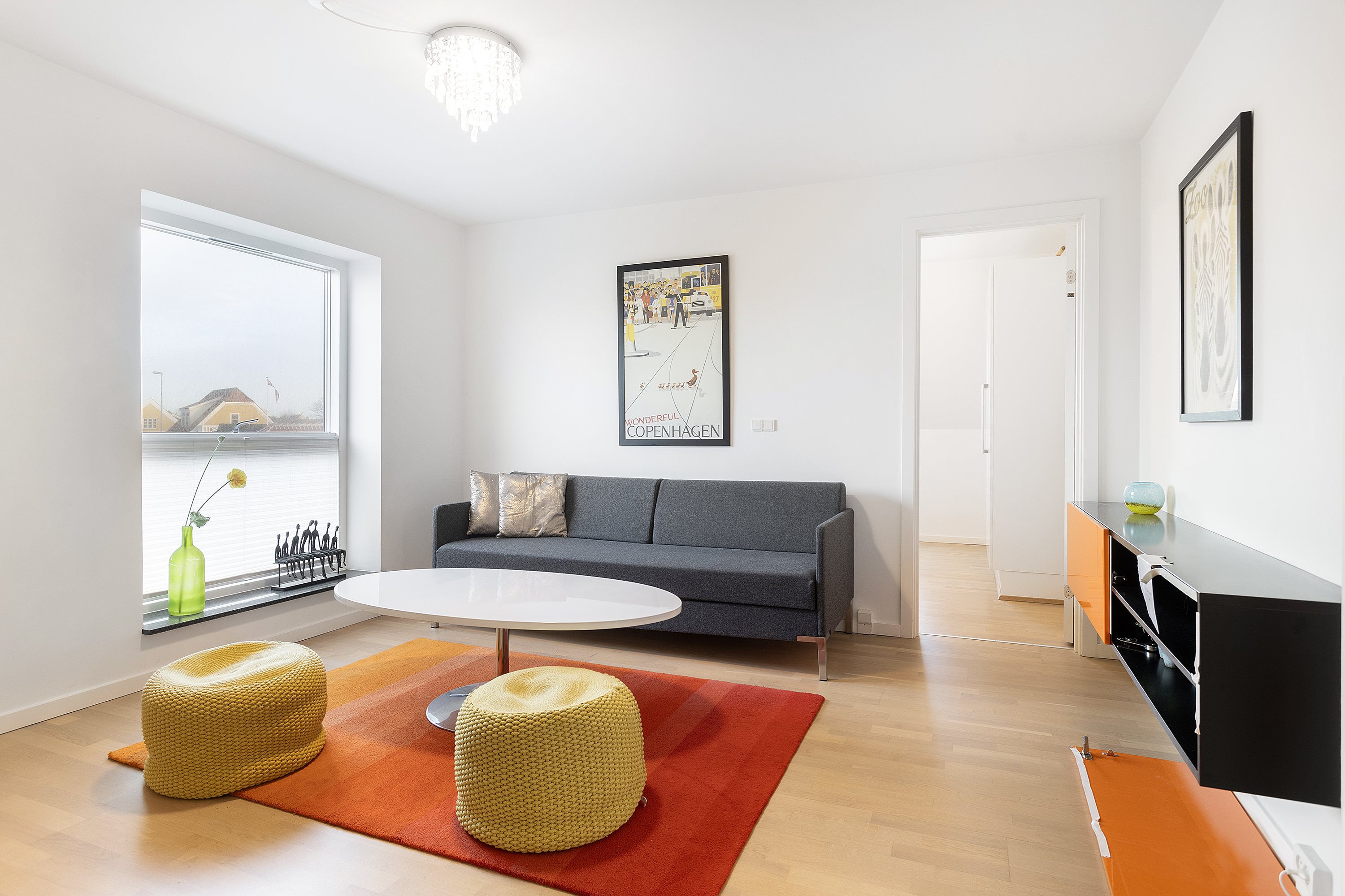 Fremhævet stue billede i fuldskærmstilstand. Billede af Møllevang 1C, Midtbyen, 9990 Skagen