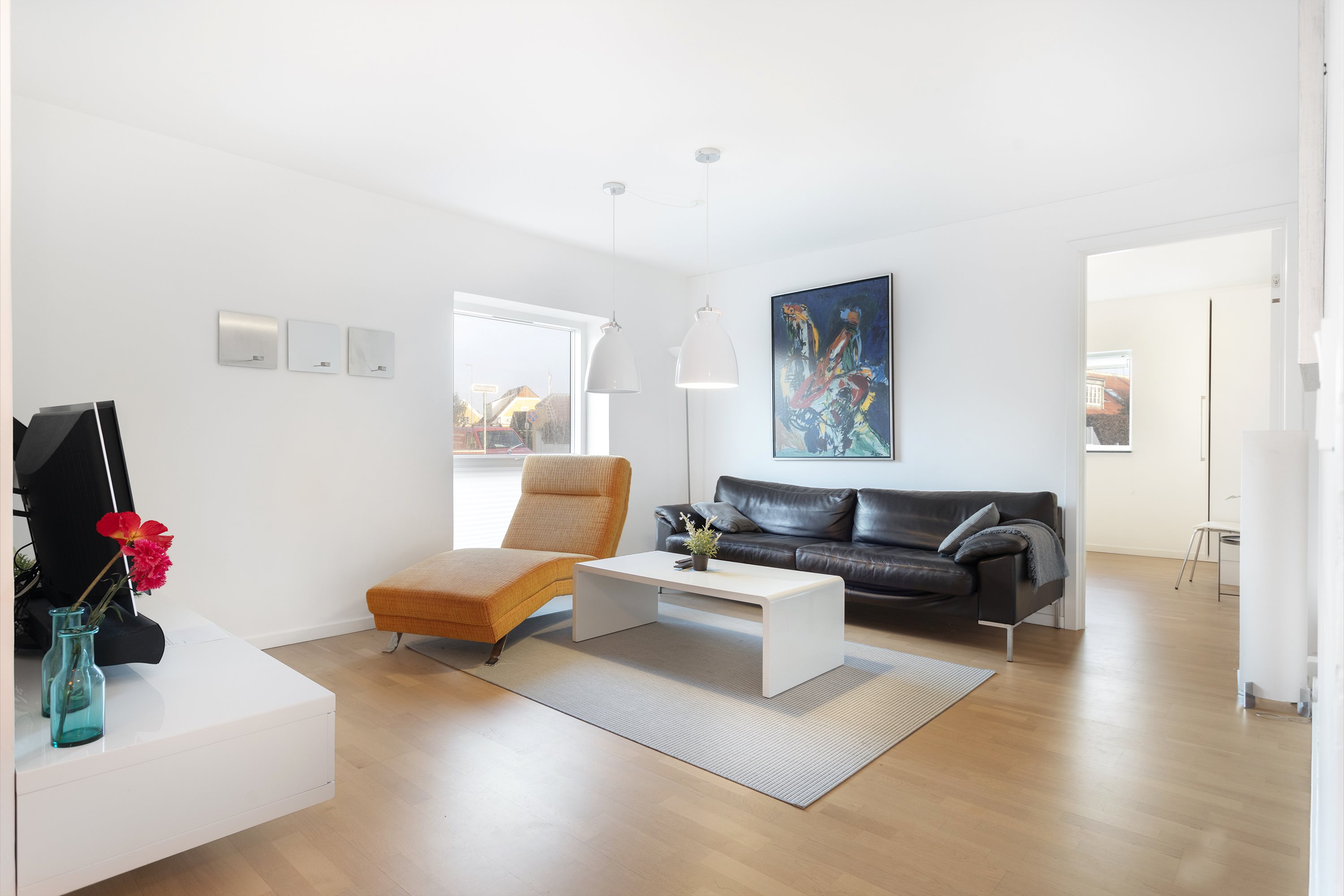 Fremhævet stue billede i fuldskærmstilstand. Billede af Møllevang 1C, Midtbyen, 9990 Skagen