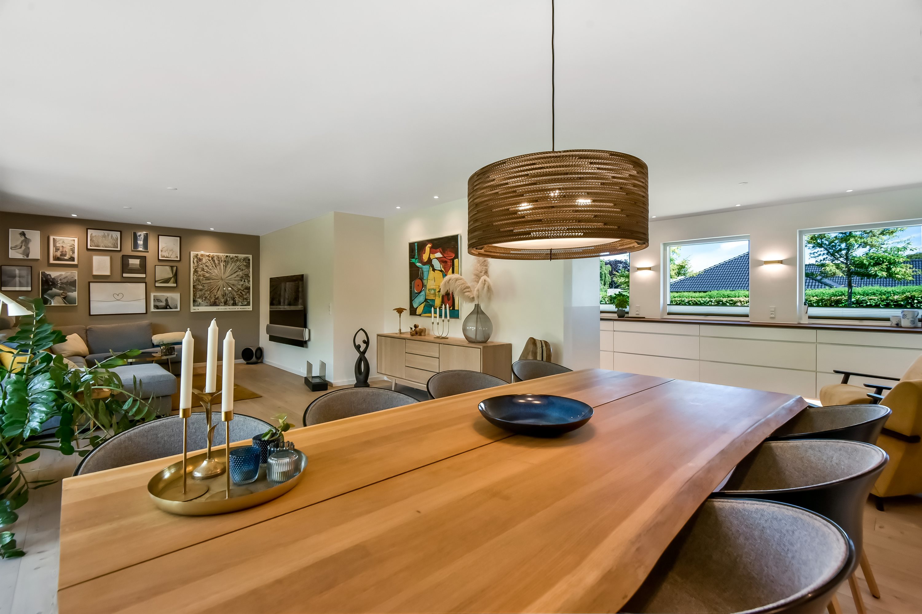 Fremhævet stue billede i fuldskærmstilstand. Billede af Farvergårdvej 7, 7400 Herning