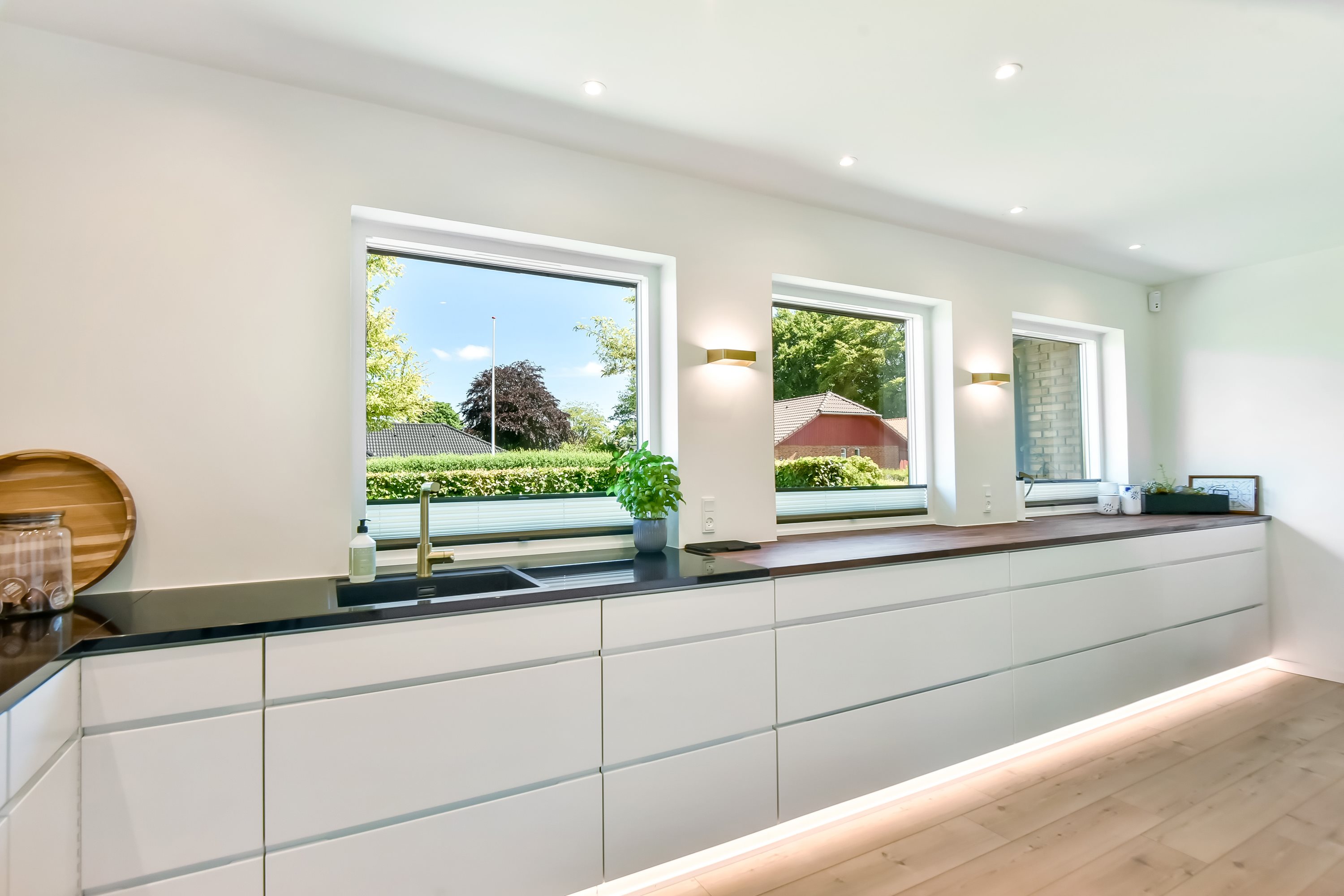 Fremhævet køkken billede i fuldskærmstilstand. Billede af Farvergårdvej 7, 7400 Herning