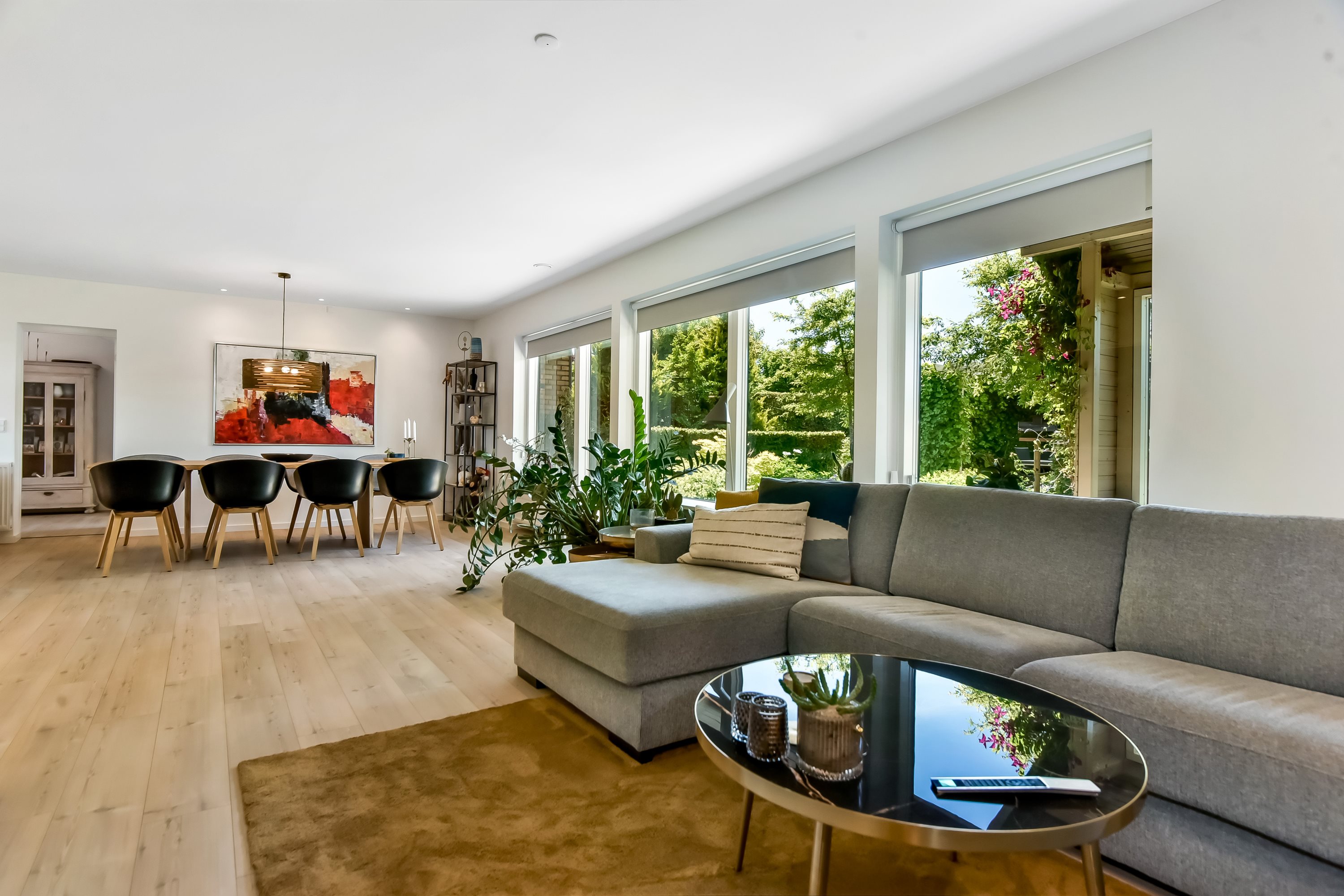 Fremhævet stue billede i fuldskærmstilstand. Billede af Farvergårdvej 7, 7400 Herning