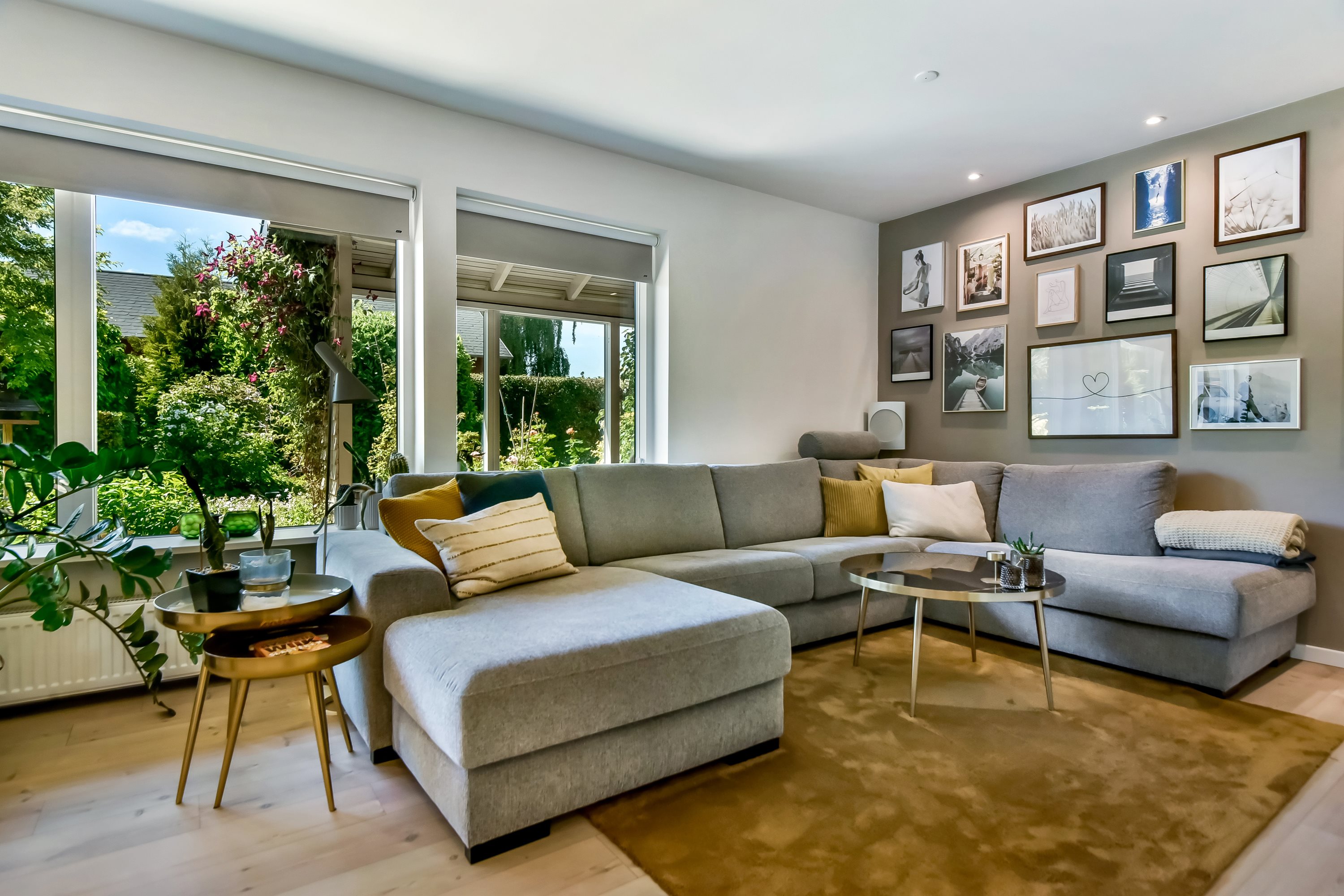 Fremhævet stue billede i fuldskærmstilstand. Billede af Farvergårdvej 7, 7400 Herning