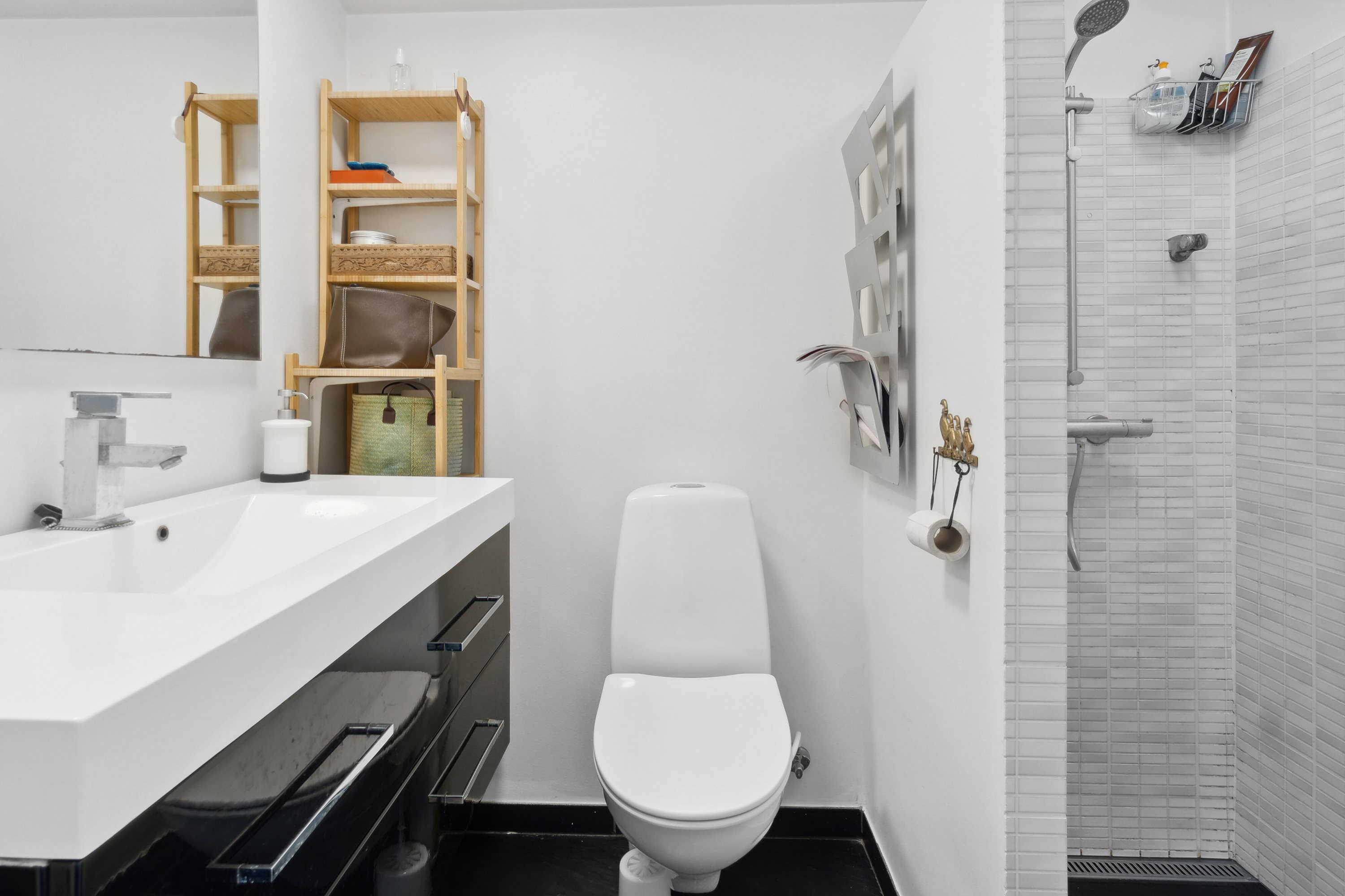 Fremhævet badeværelse billede i fuldskærmstilstand. Billede af Assensvej 57, 5600 Faaborg