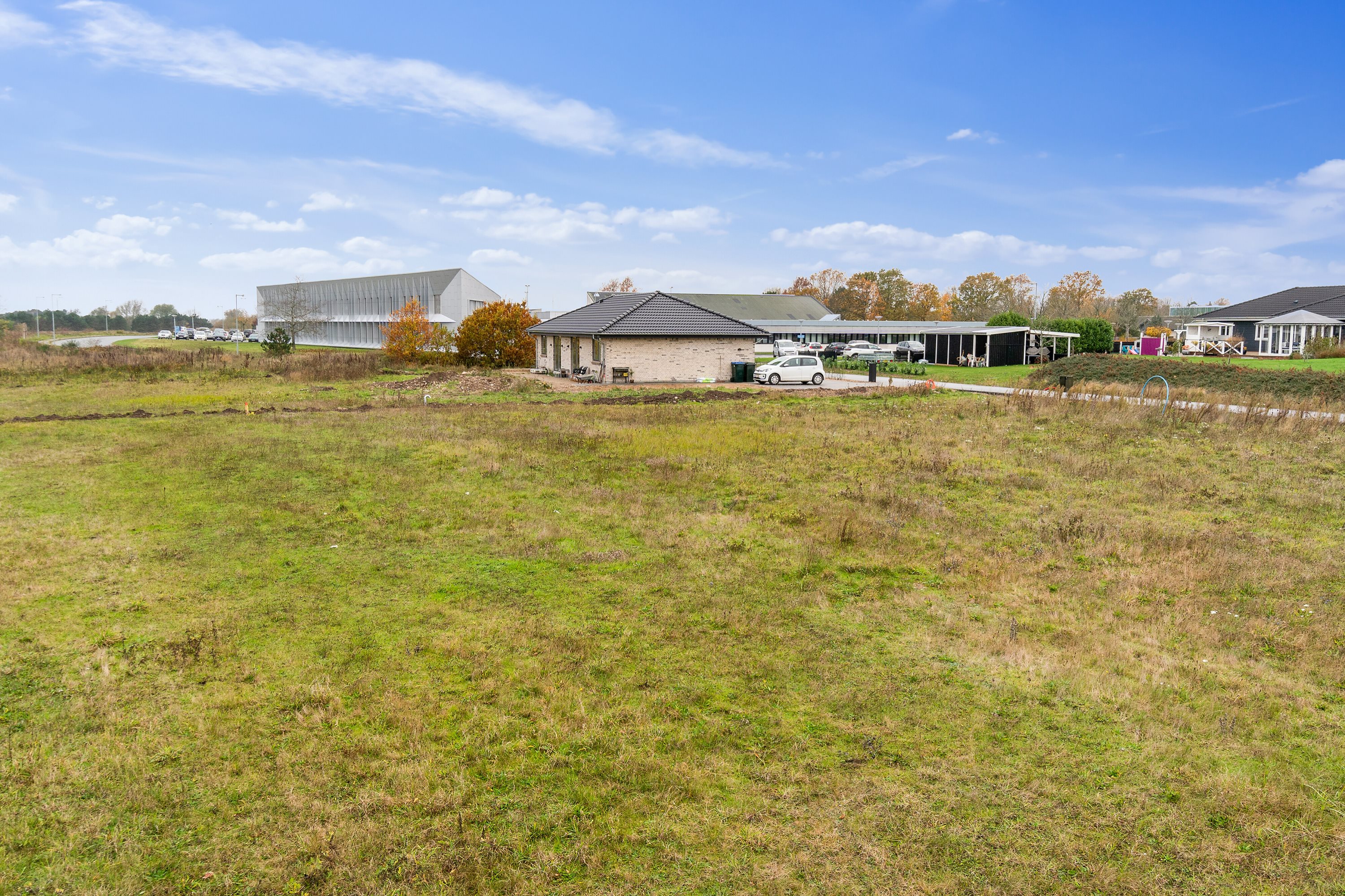 Fremhævet udendørs billede i fuldskærmstilstand. Billede af Sønderdamsvej 6, 4573 Højby