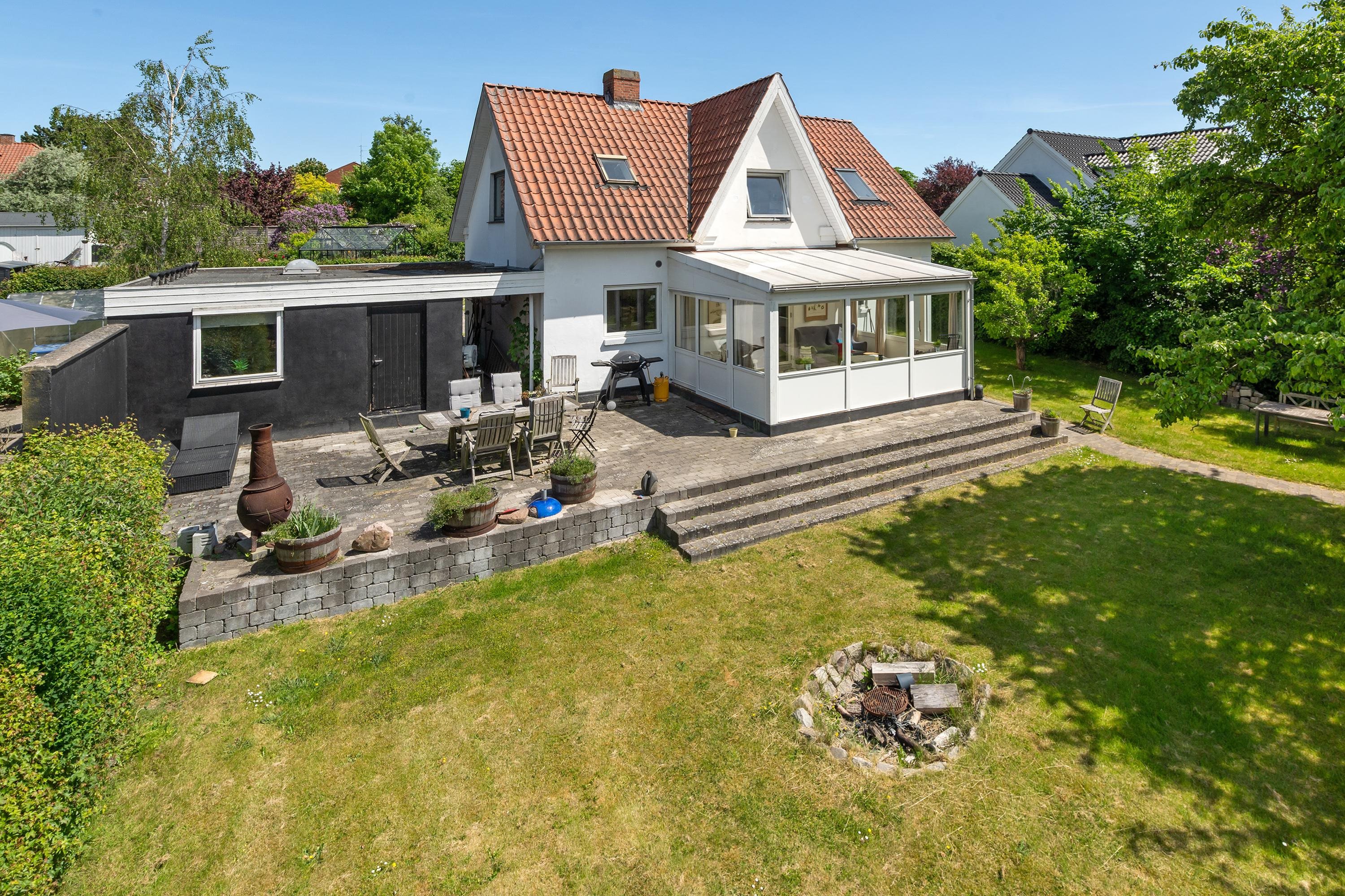 Fremhævet ejendommen billede i fuldskærmstilstand. Billede af Spøttrupvej 6, 8930 Randers NØ