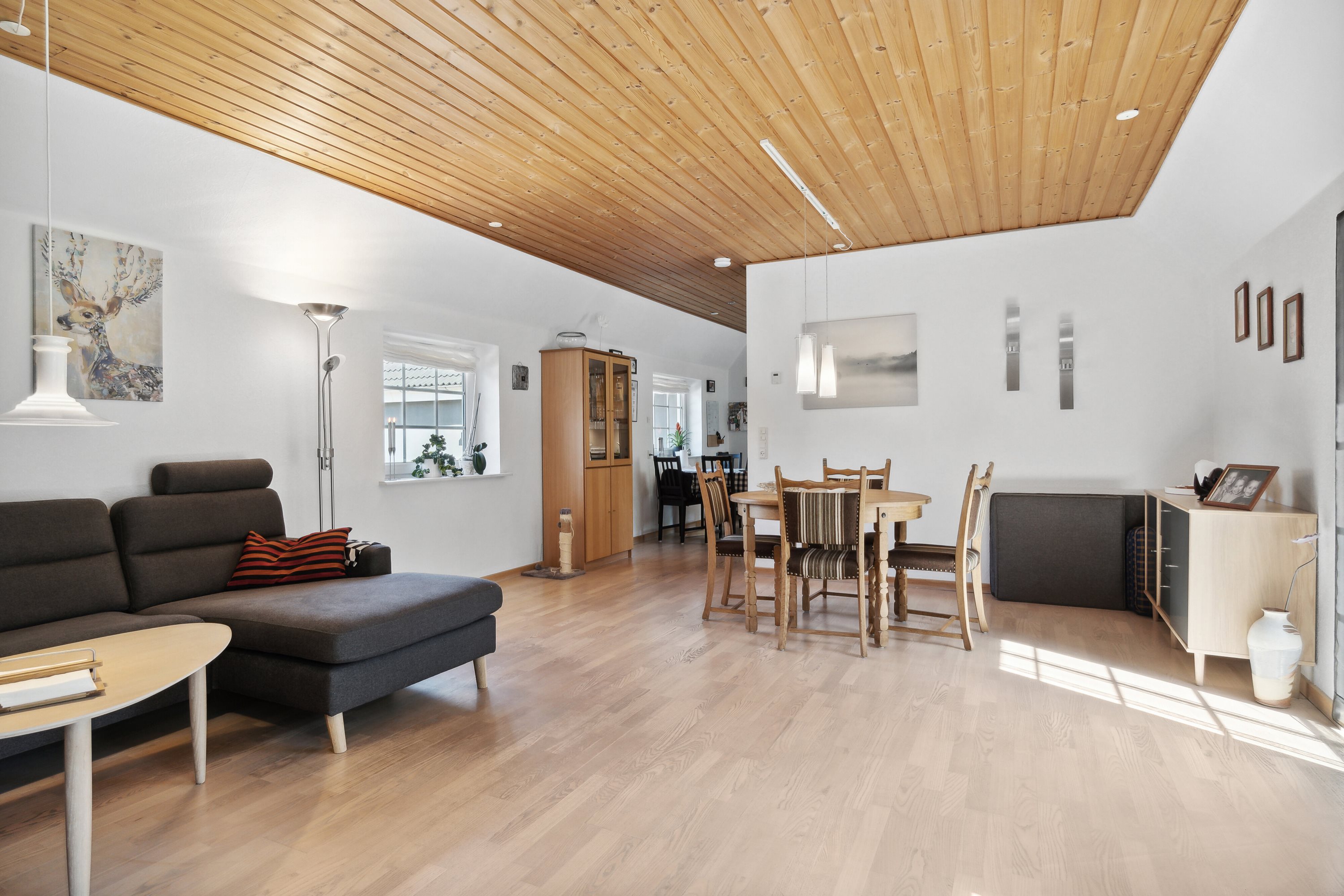 Fremhævet spisestue billede i fuldskærmstilstand. Billede af Hald Møllevej 42, Stouby, 8983 Gjerlev J