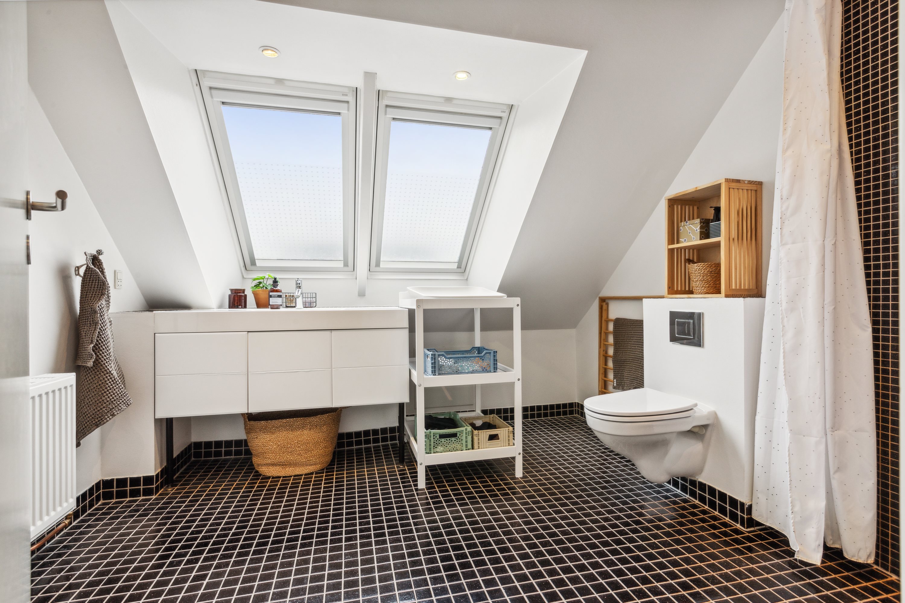 Fremhævet stue billede i fuldskærmstilstand. Billede af Solvænget 31, 2791 Dragør