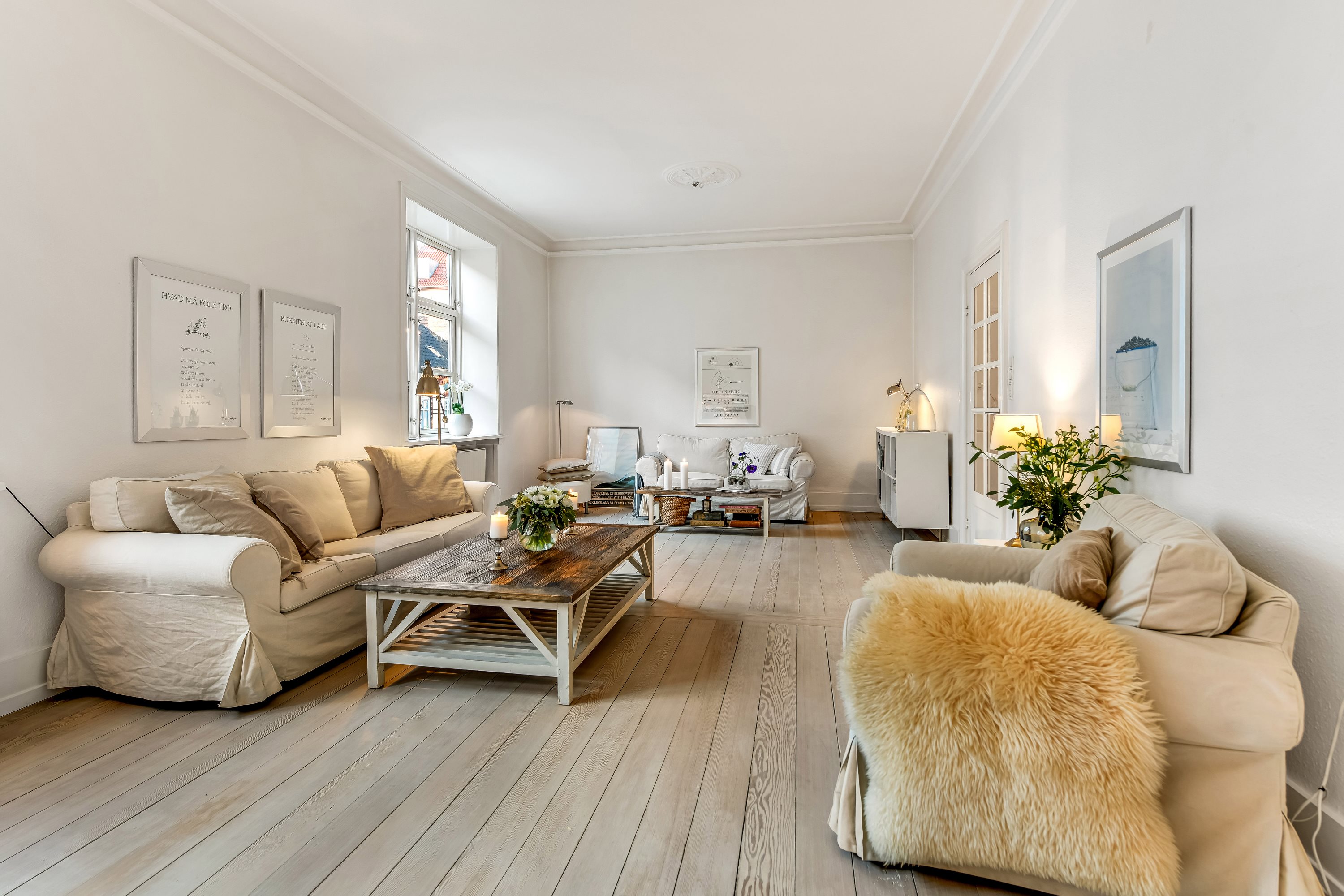 Fremhævet stue billede i fuldskærmstilstand. Billede af Strandbygade 27, 6700 Esbjerg