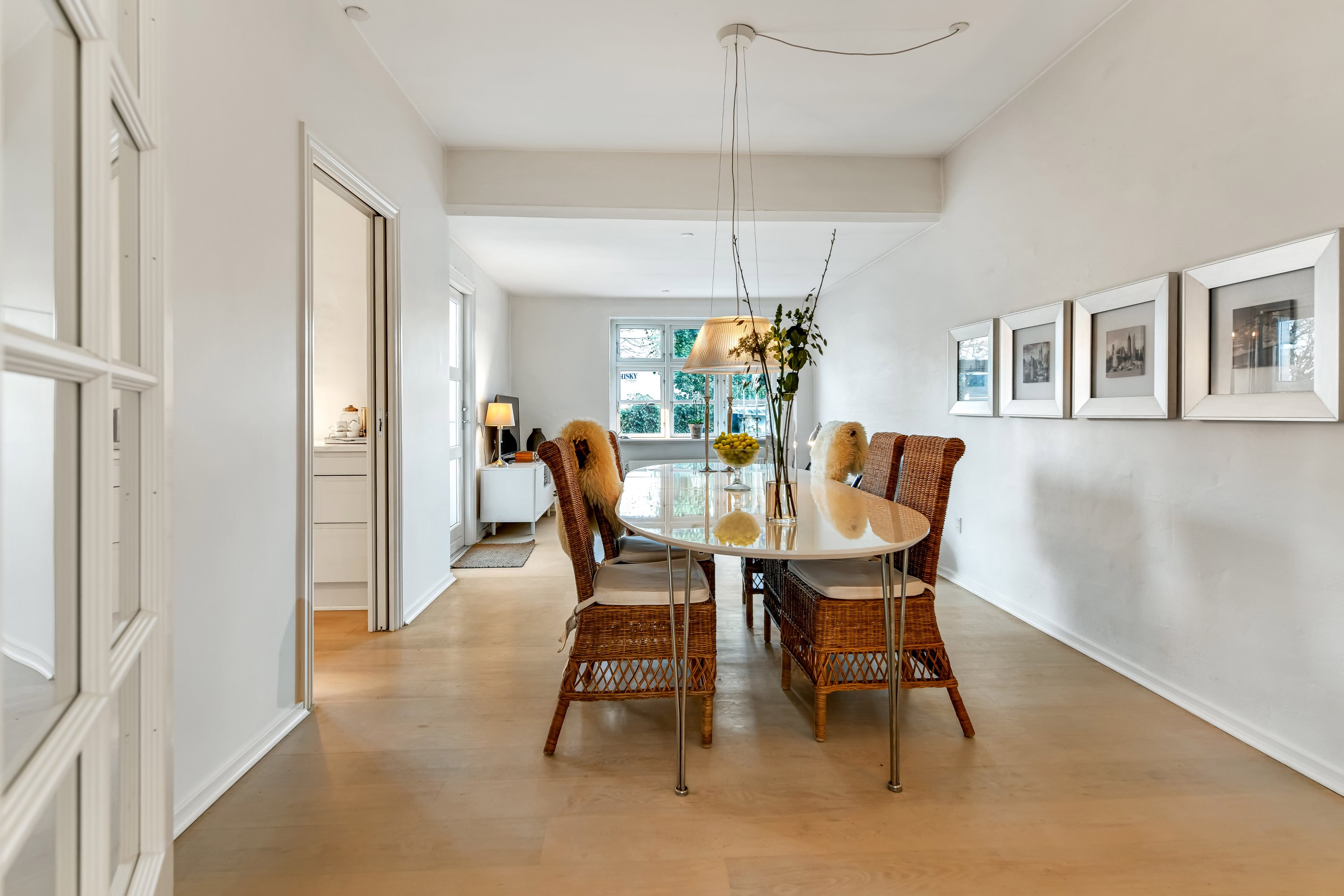 Fremhævet stue billede i fuldskærmstilstand. Billede af Strandbygade 27, 6700 Esbjerg