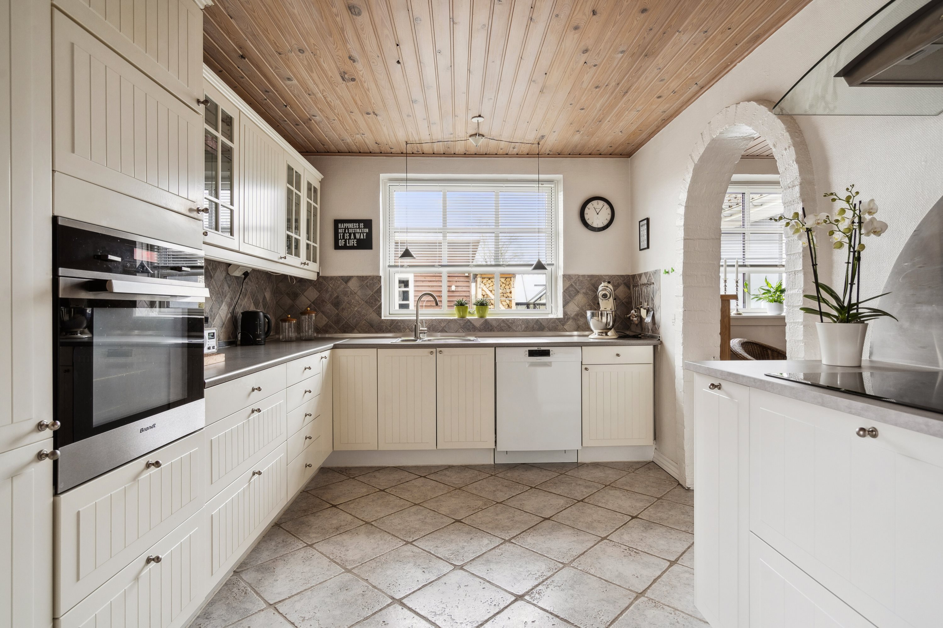 Fremhævet køkken billede i fuldskærmstilstand. Billede af Søndergade 14, Skalbjerg, 5492 Vissenbjerg