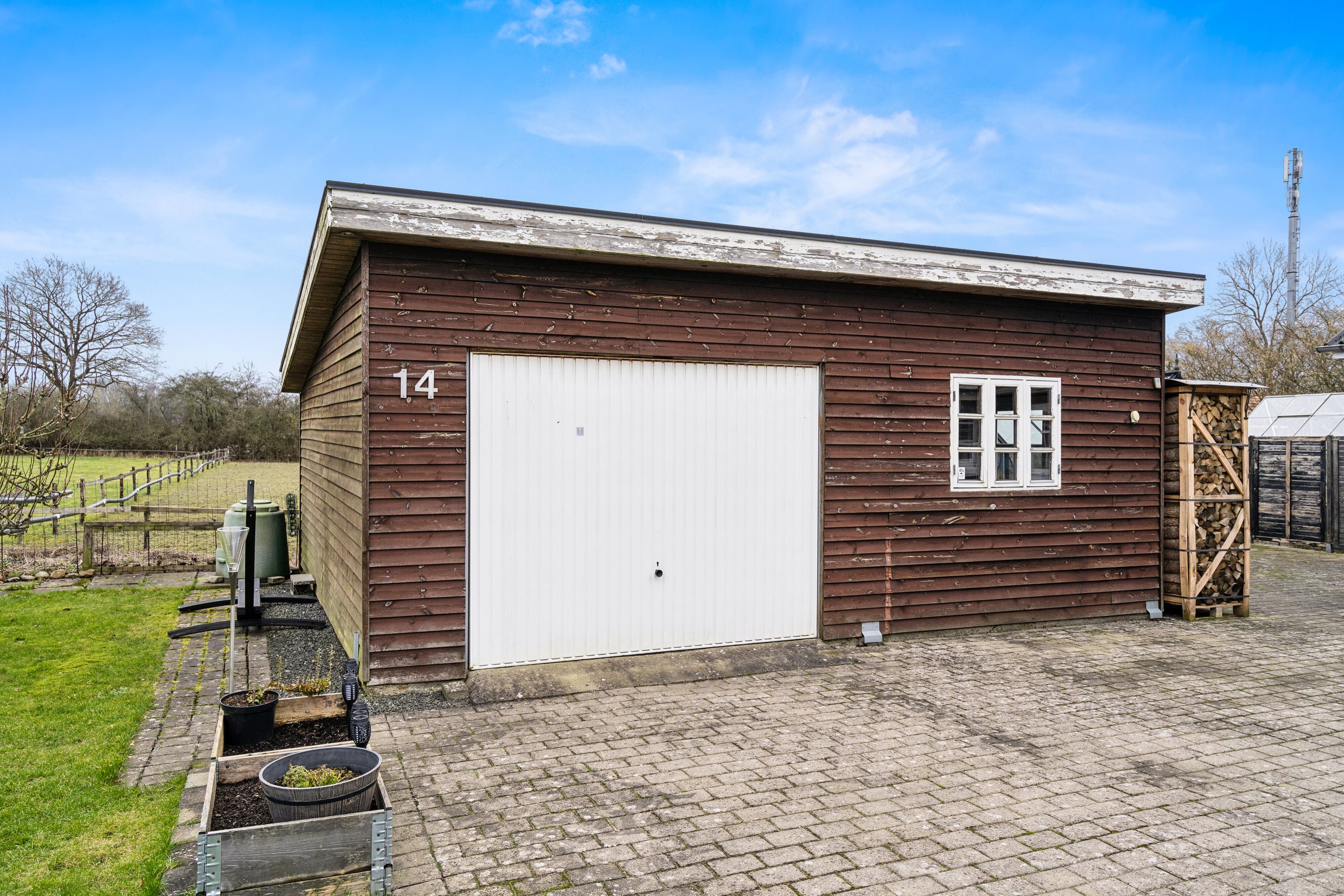 Fremhævet garage billede i fuldskærmstilstand. Billede af Søndergade 14, Skalbjerg, 5492 Vissenbjerg