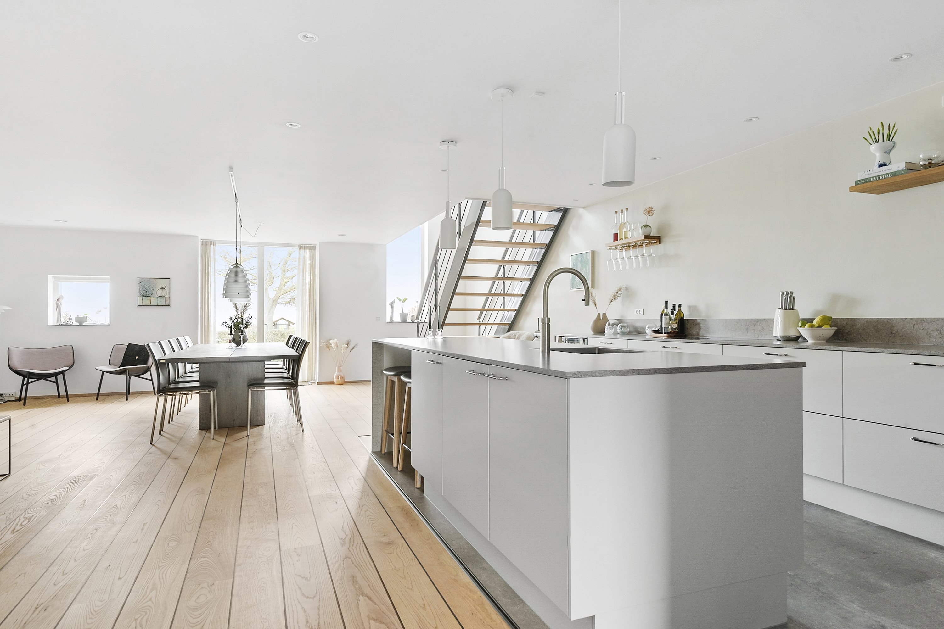 Fremhævet køkken billede i fuldskærmstilstand. Billede af Kystvejen 99C, Rude Strand, 8300 Odder