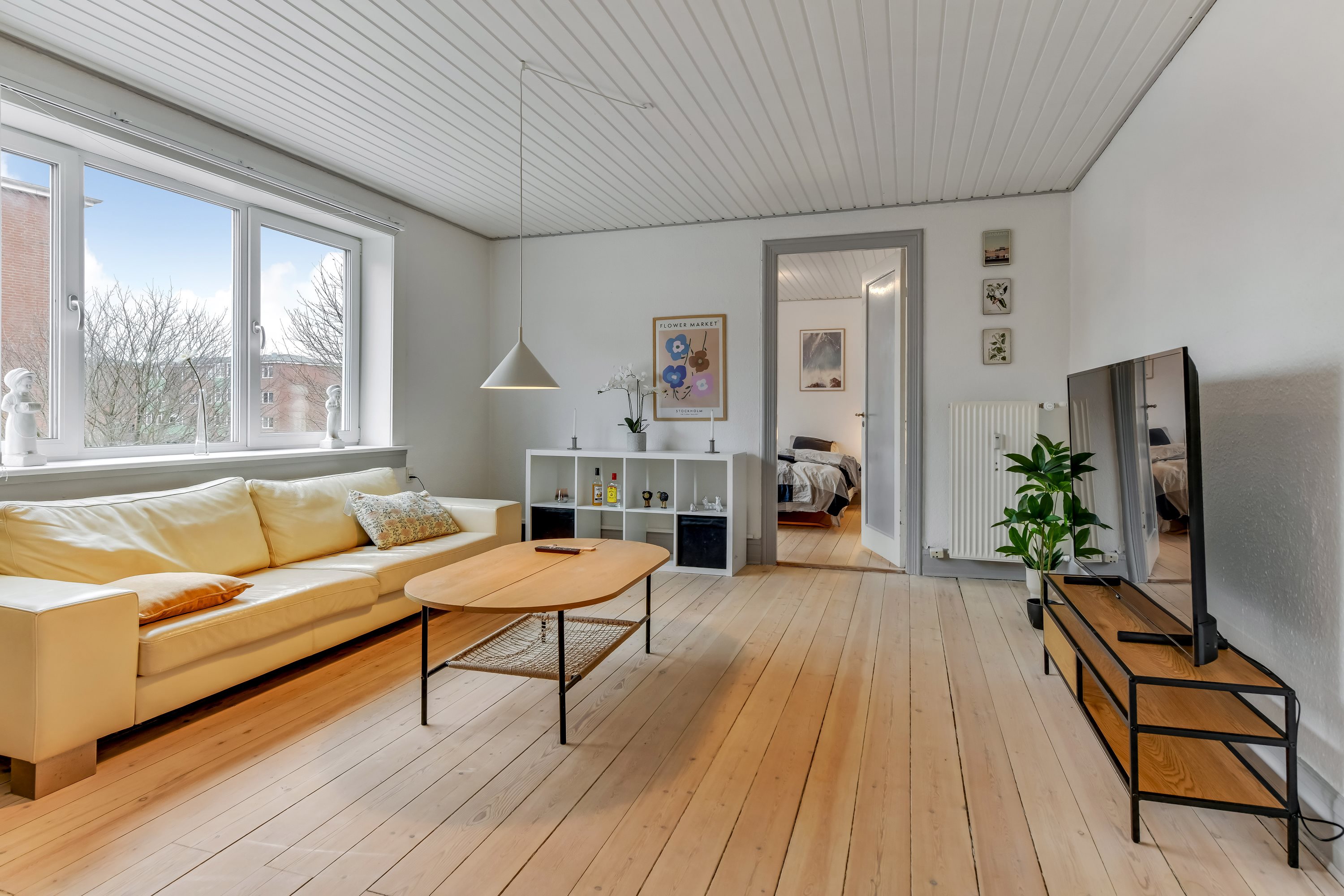 Fremhævet stue billede i fuldskærmstilstand. Billede af Gl Vardevej 27, 1. tv., 6700 Esbjerg