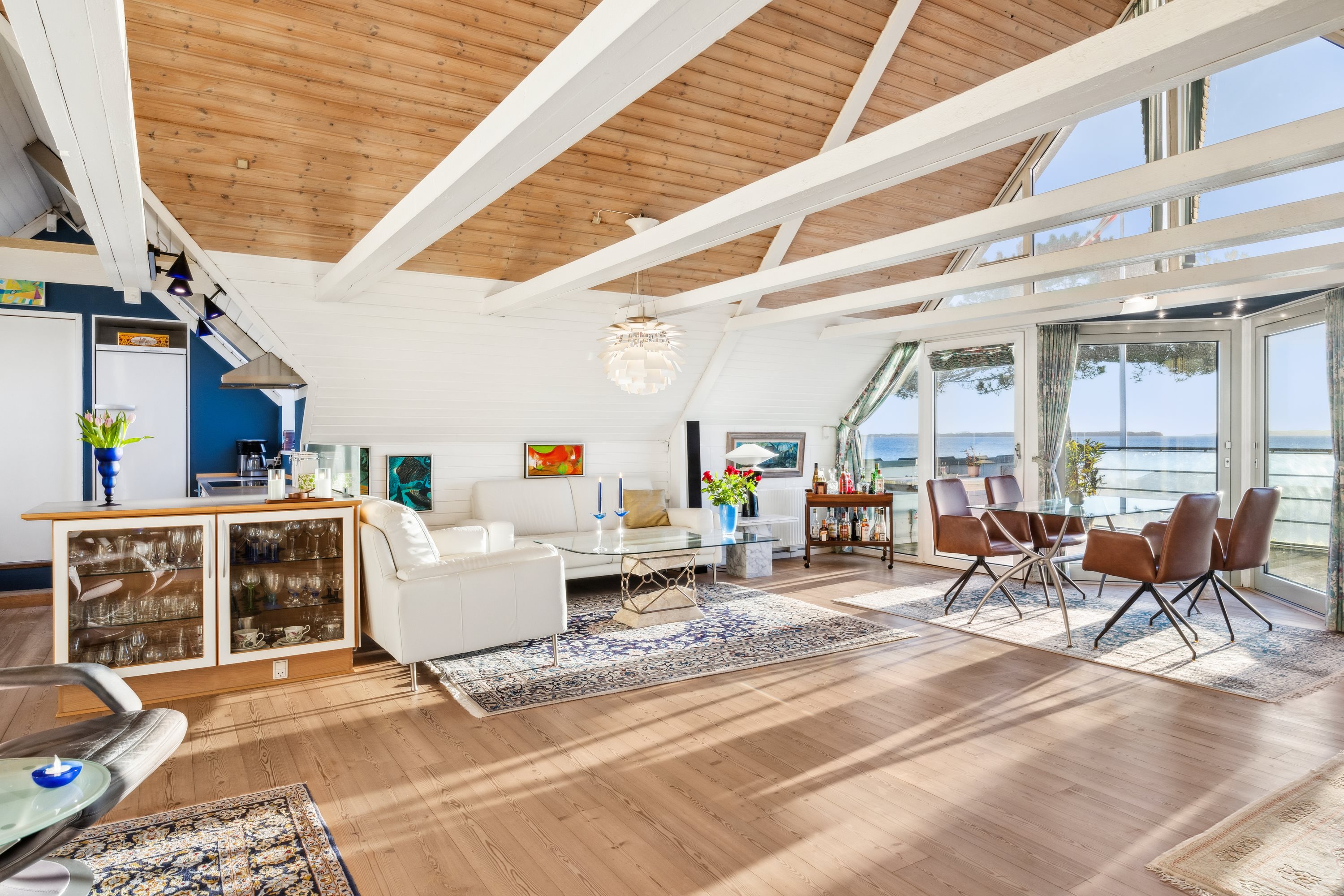 Fremhævet stue billede i fuldskærmstilstand. Billede af Mimosavej 19B, Egsmark, 8400 Ebeltoft