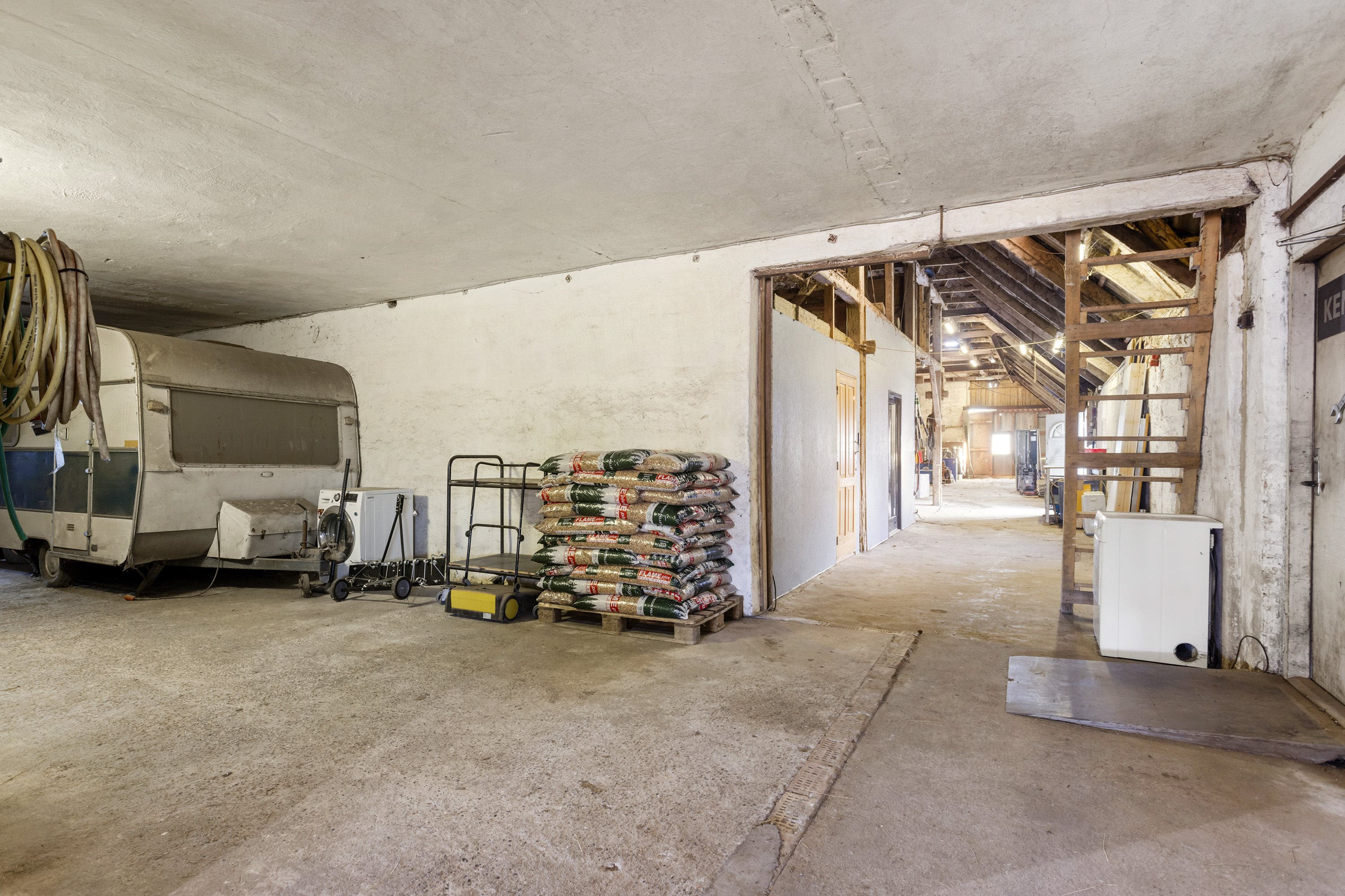 Fremhævet stald billede i fuldskærmstilstand. Billede af Stenhøjvej 273, Stenhøj, 9900 Frederikshavn