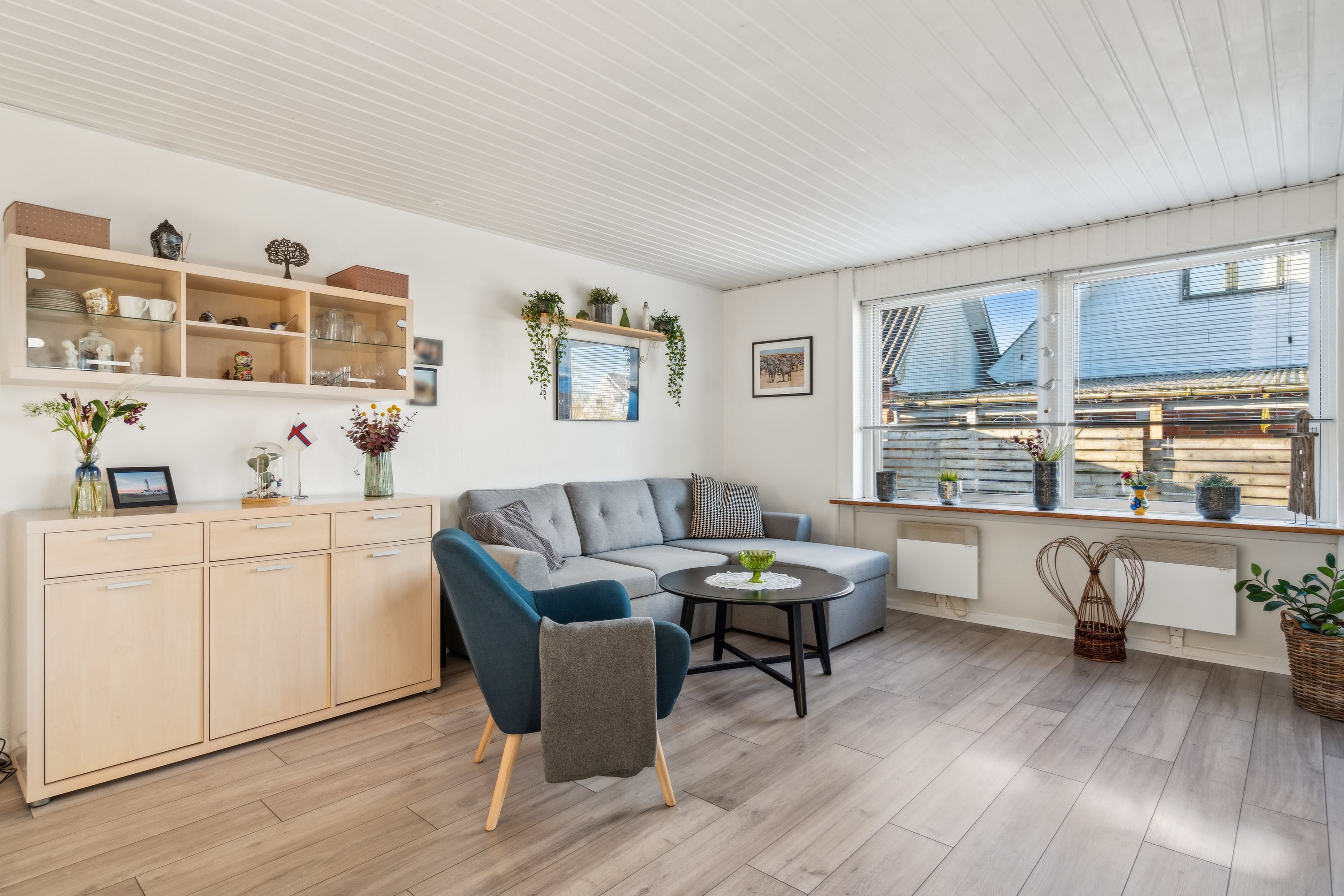 Fremhævet stue billede i fuldskærmstilstand. Billede af Granlyvej 48, Åbyen, 9850 Hirtshals