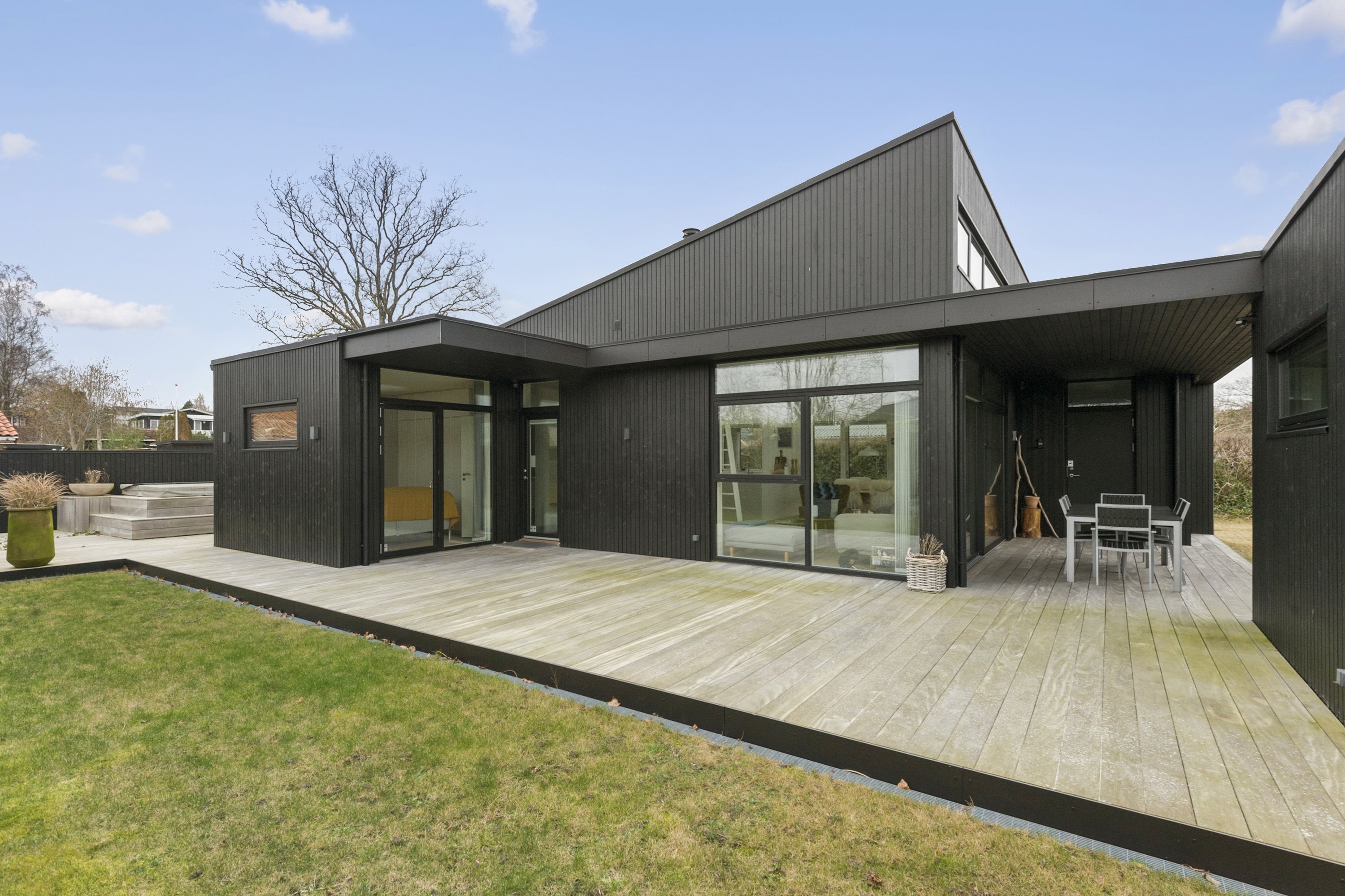 Fremhævet ejendommen billede i fuldskærmstilstand. Billede af Plantagevej 48, Saksild Str, 8300 Odder