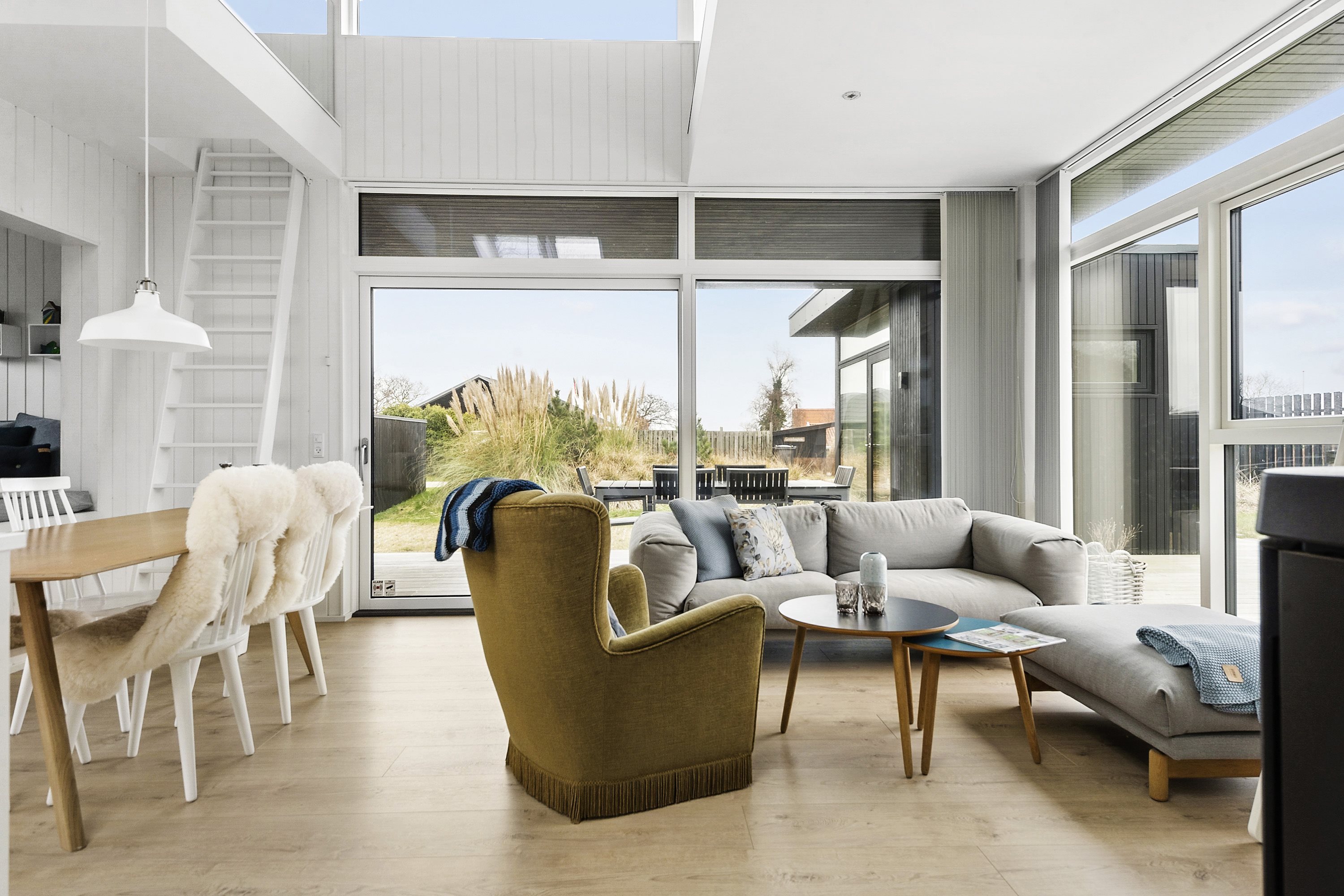 Fremhævet stue billede i fuldskærmstilstand. Billede af Plantagevej 48, Saksild Str, 8300 Odder