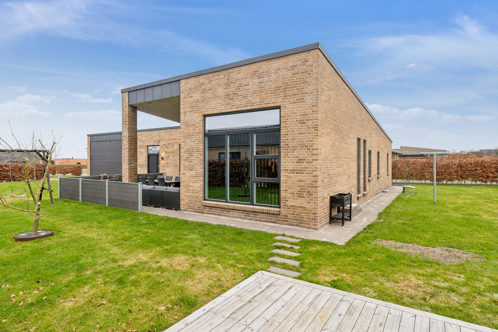 Fremhævet ejendom 1 billede i fuldskærmstilstand. Billede af Kong Helges Vej 14, 8920 Randers NV