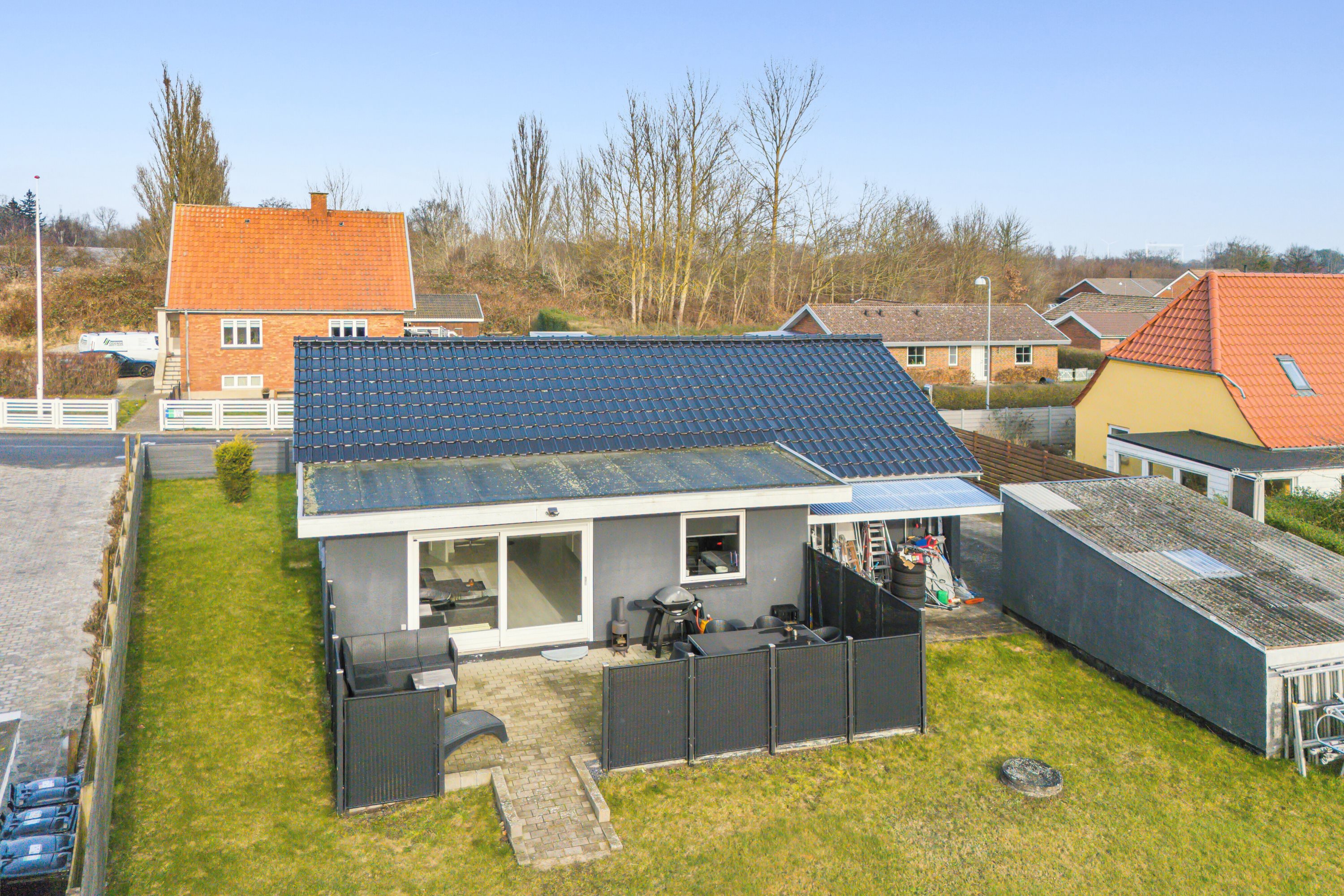 Fremhævet set fra haven billede i fuldskærmstilstand. Billede af Borsvinget 30, Bullerup, 5320 Agedrup