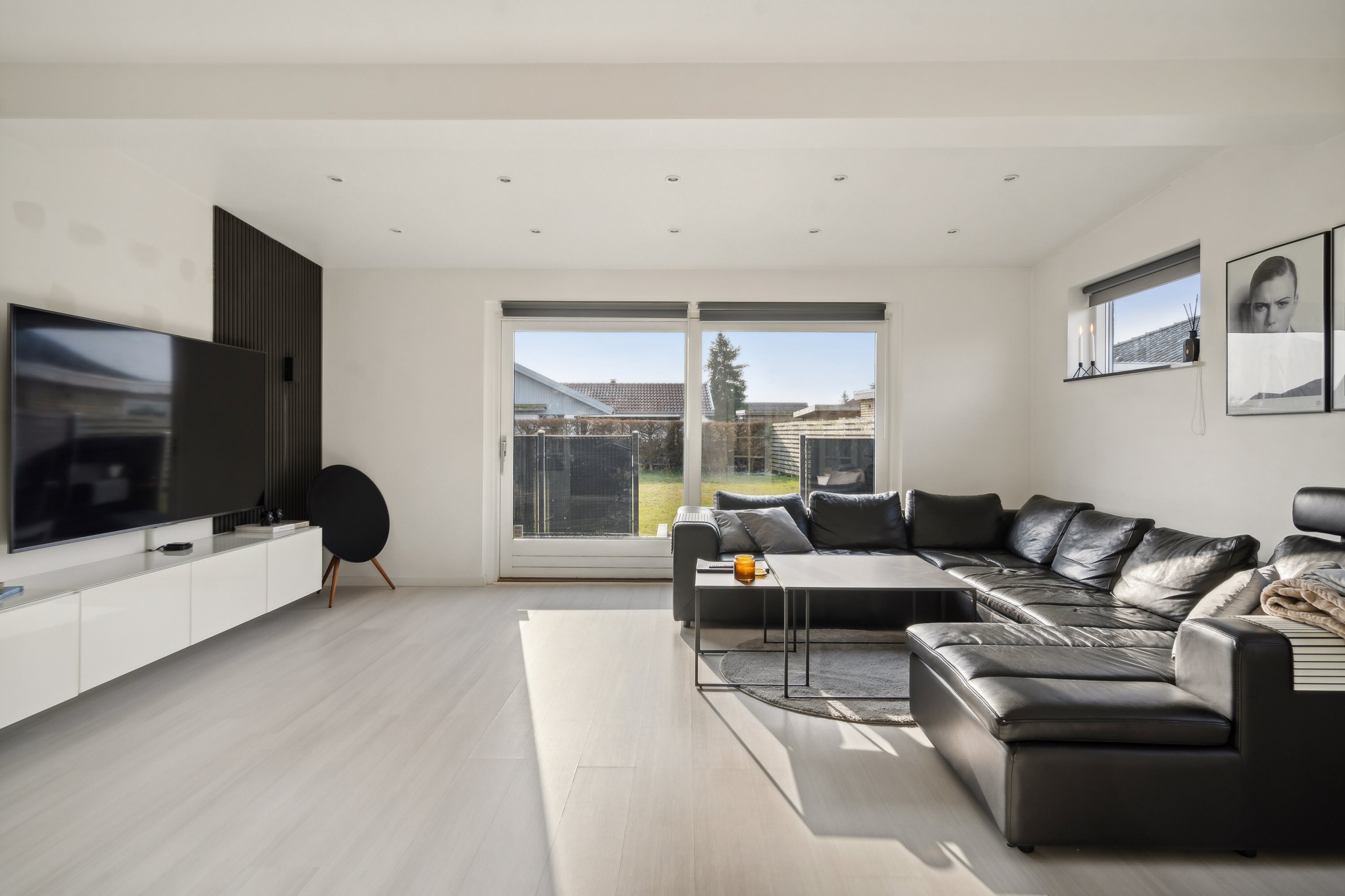 Fremhævet stue billede i fuldskærmstilstand. Billede af Borsvinget 30, Bullerup, 5320 Agedrup