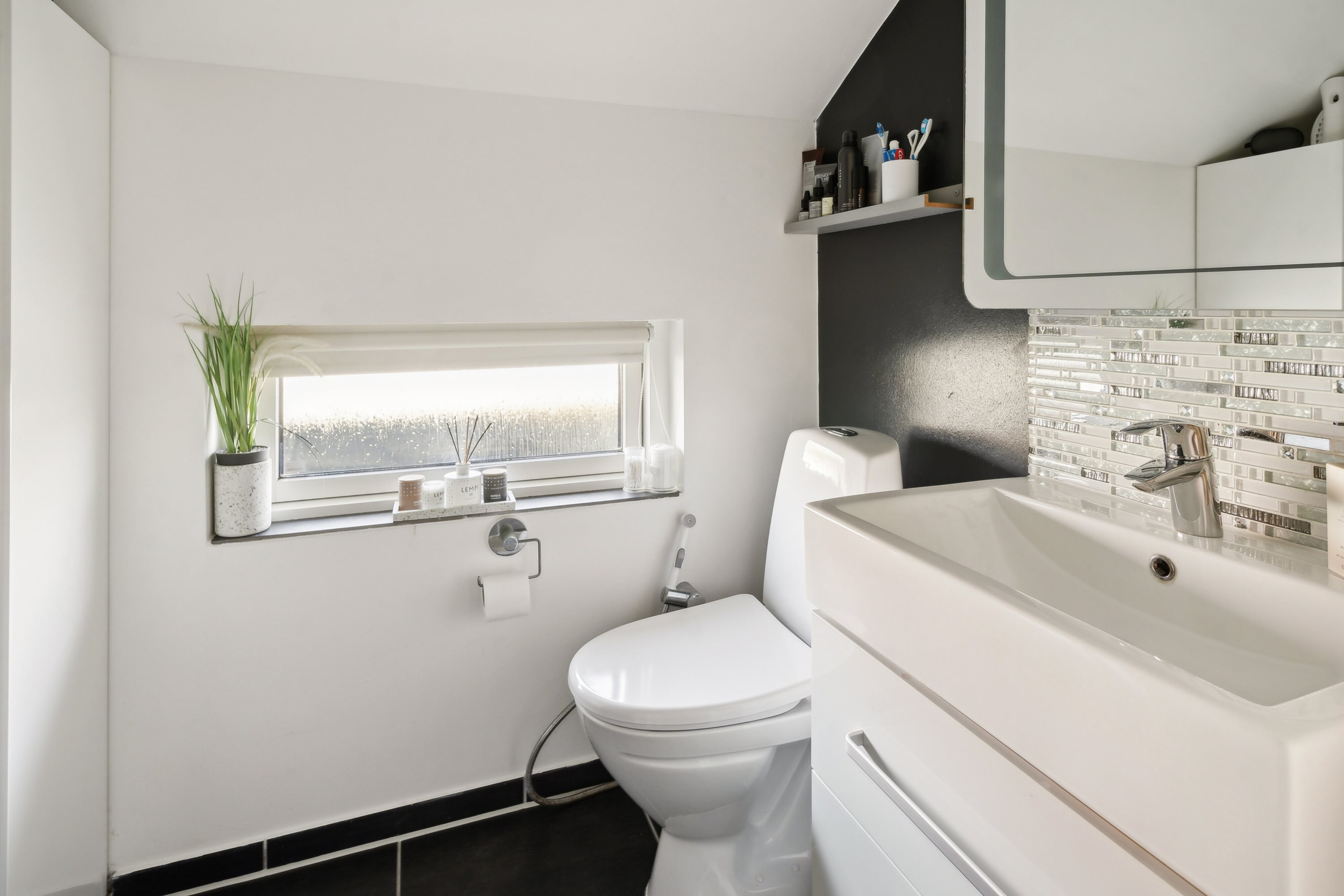 Fremhævet badeværelse billede i fuldskærmstilstand. Billede af Borsvinget 30, Bullerup, 5320 Agedrup