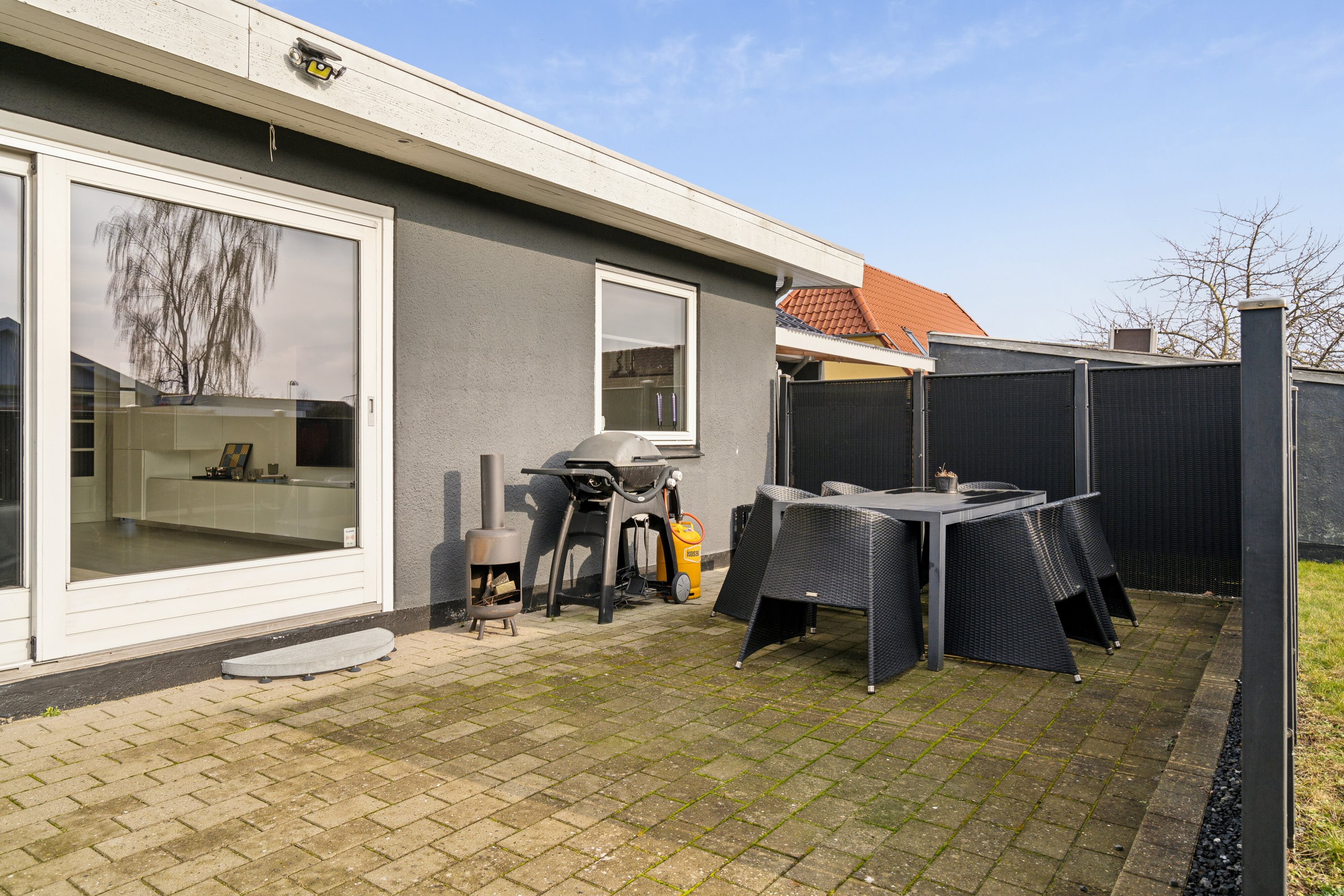 Fremhævet udendørs billede i fuldskærmstilstand. Billede af Borsvinget 30, Bullerup, 5320 Agedrup