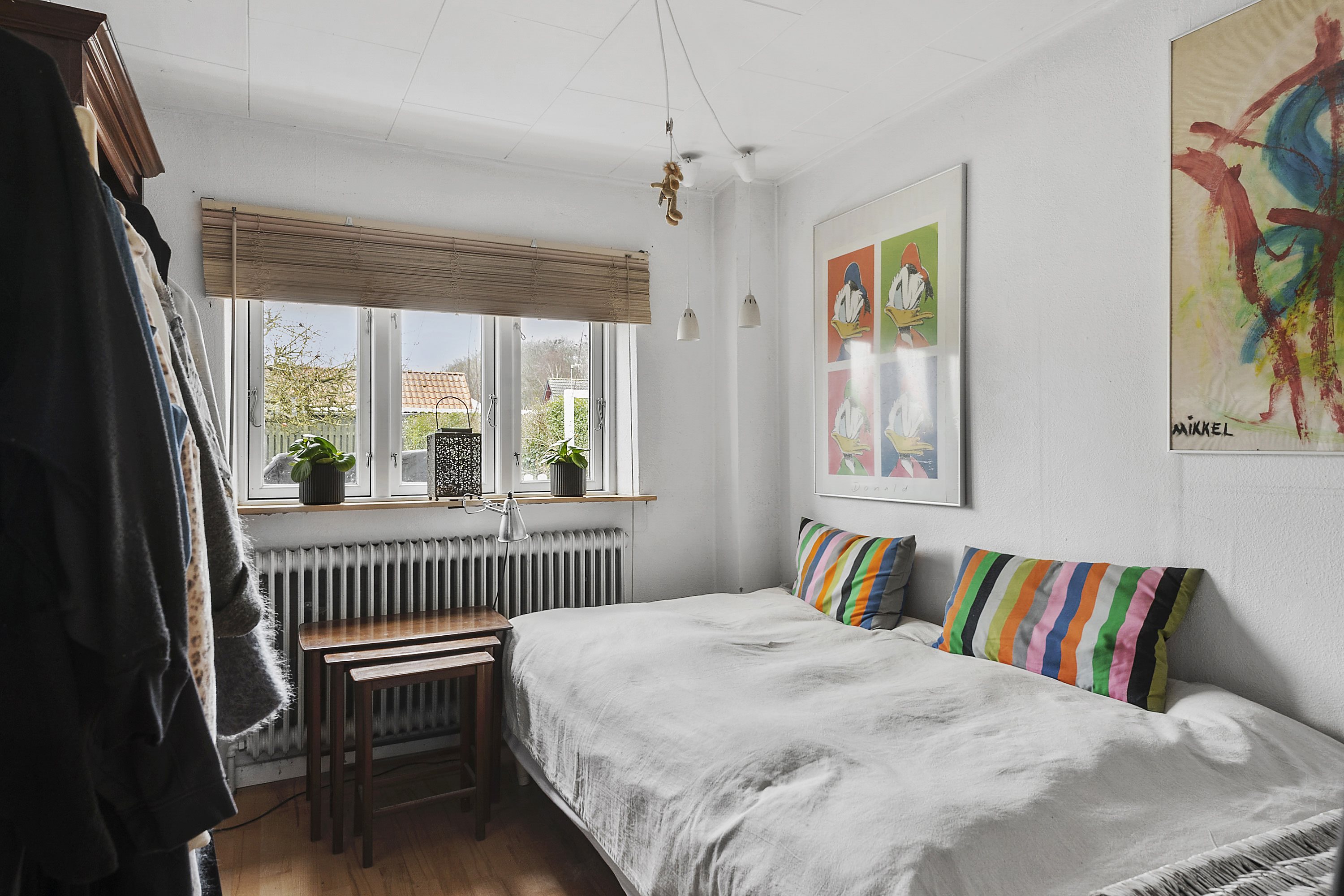 Fremhævet soveværelse billede i fuldskærmstilstand. Billede af Skolegade 17, Hou, 8300 Odder