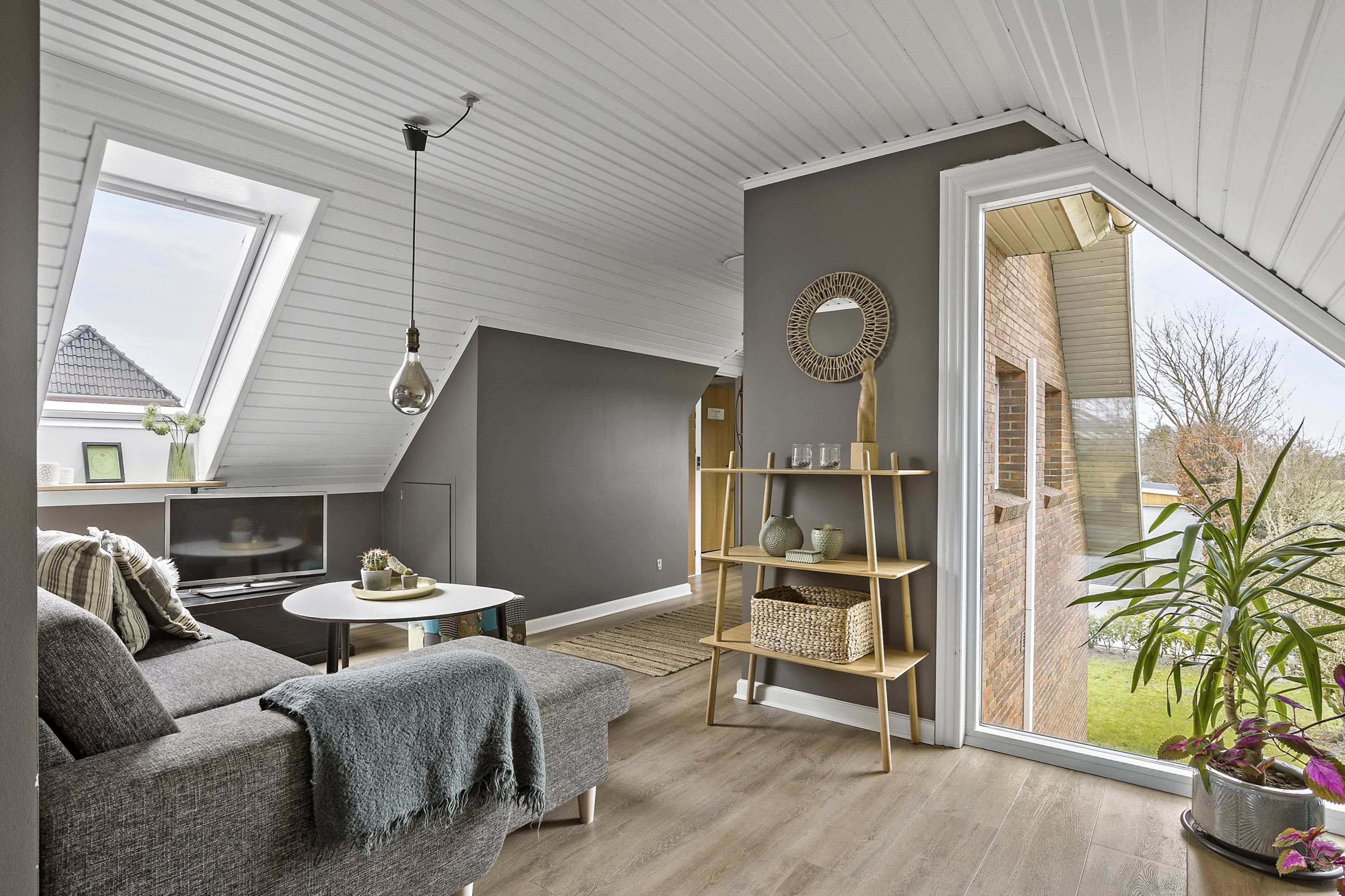 Fremhævet stue billede i fuldskærmstilstand. Billede af Surhavevej 10, Gjerndrup, 6650 Brørup