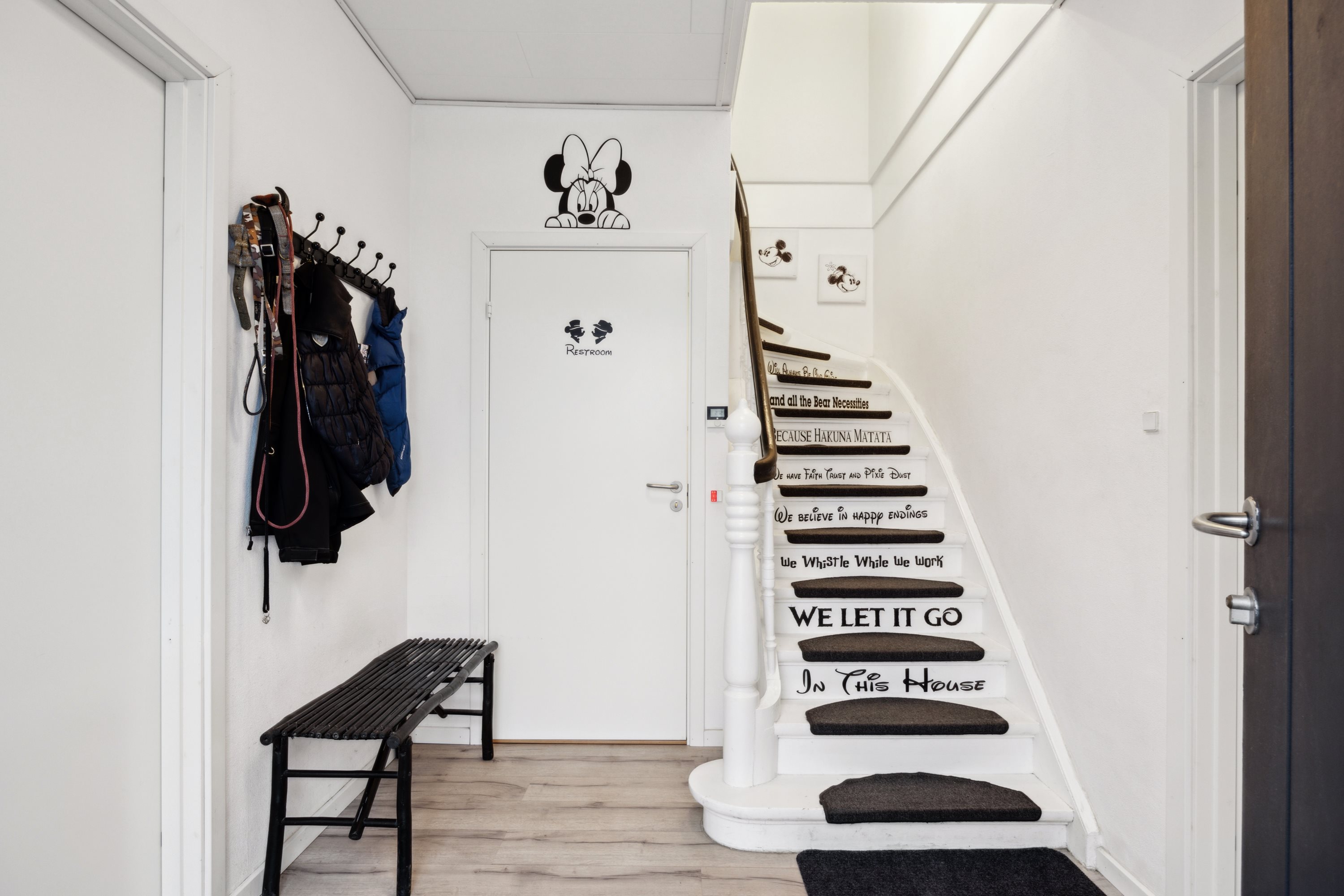 Fremhævet gang billede i fuldskærmstilstand. Billede af Dyndetvej 9, 4140 Borup