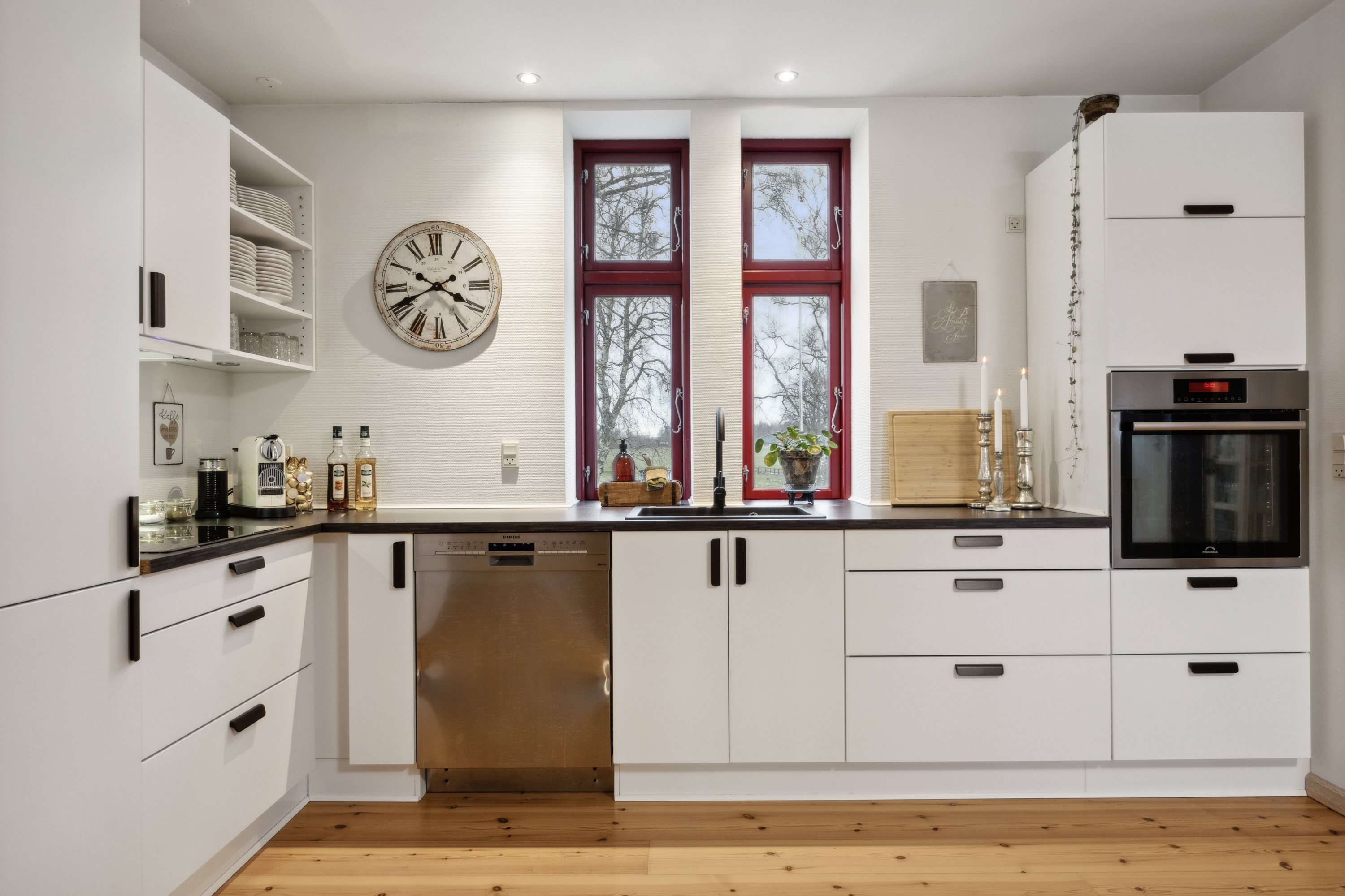 Fremhævet køkken billede i fuldskærmstilstand. Billede af Dyndetvej 9, 4140 Borup