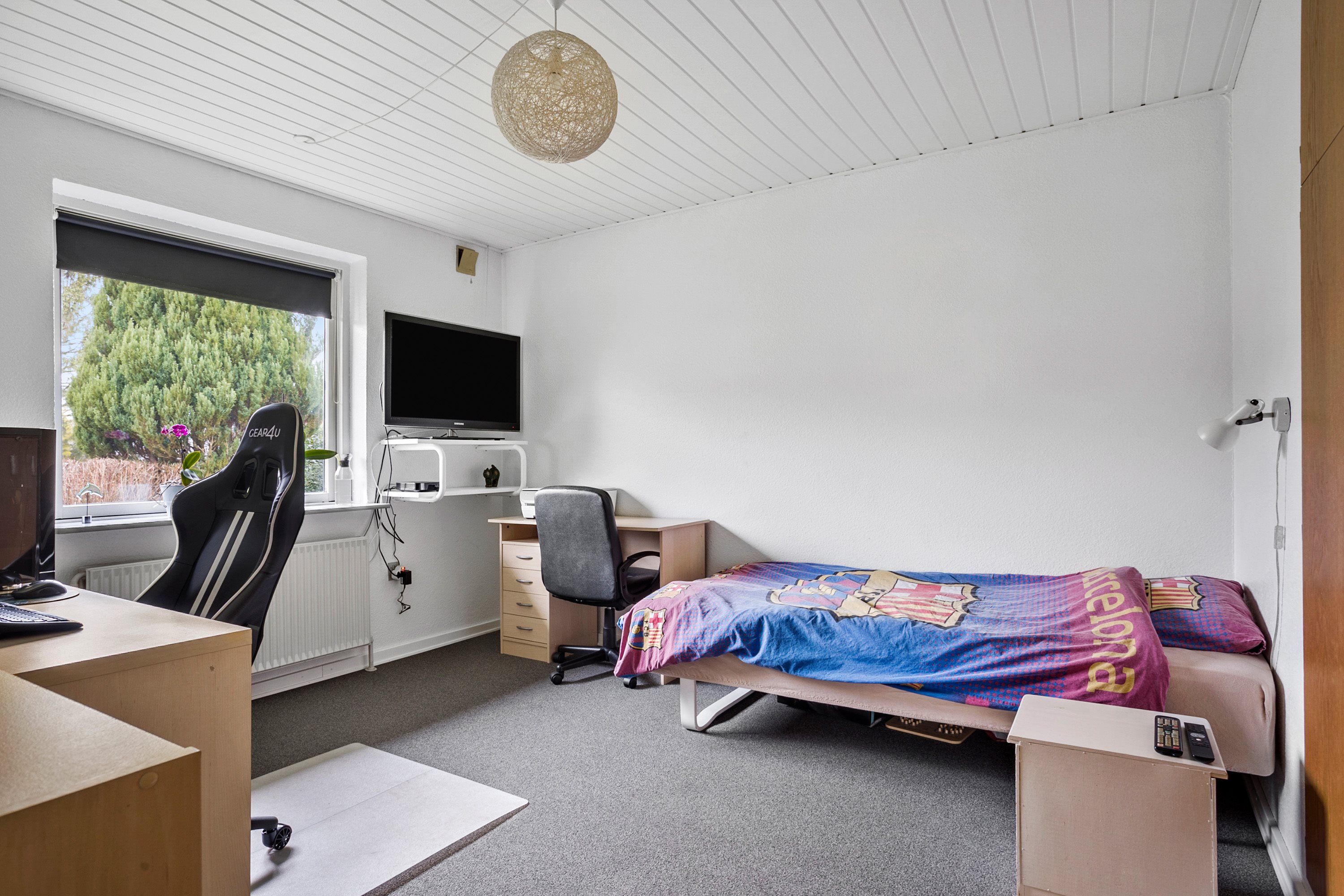 Fremhævet soveværelse billede i fuldskærmstilstand. Billede af Bækkevej 12, 6621 Gesten