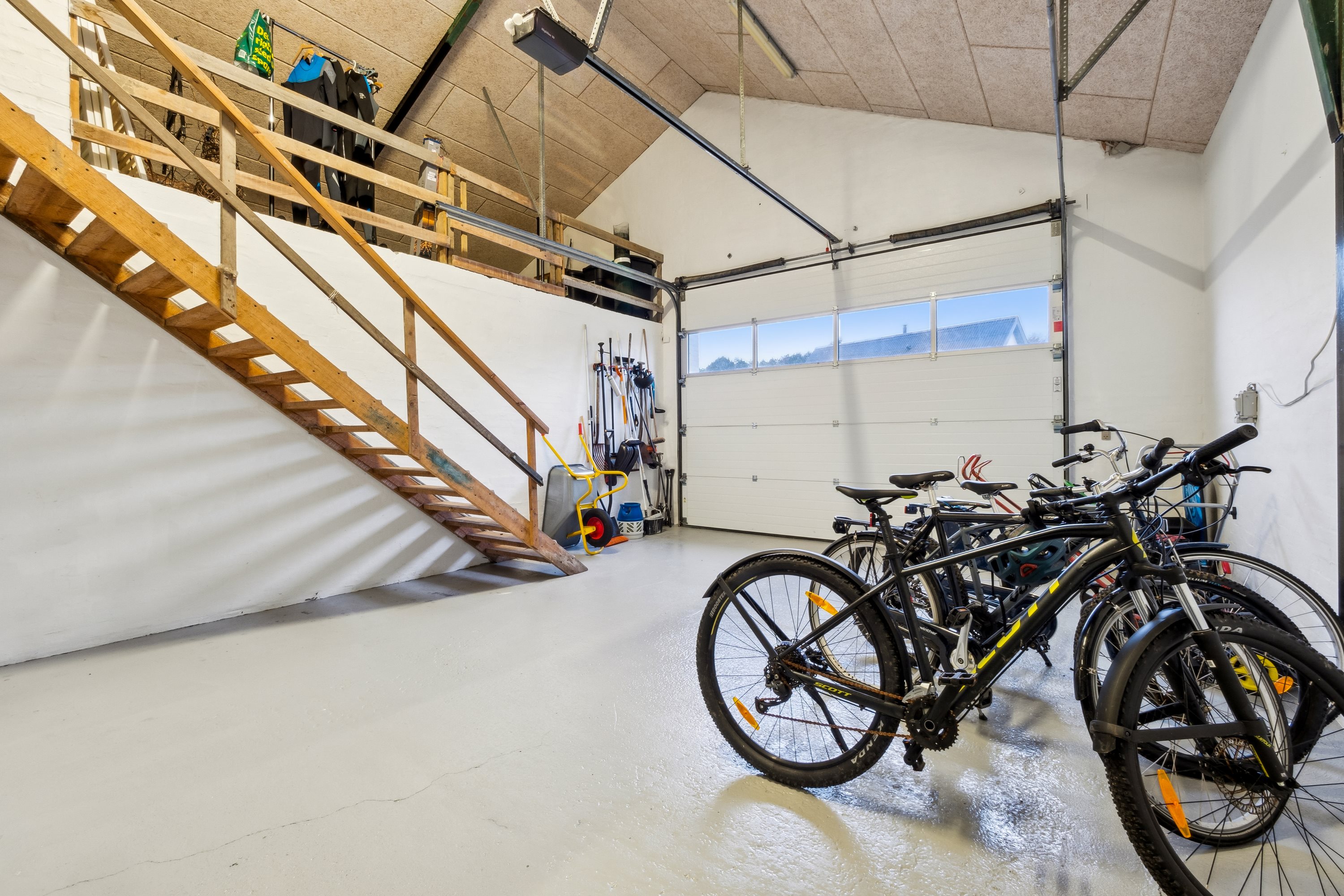 Fremhævet garage billede i fuldskærmstilstand. Billede af Bødkervej 59, 7730 Hanstholm