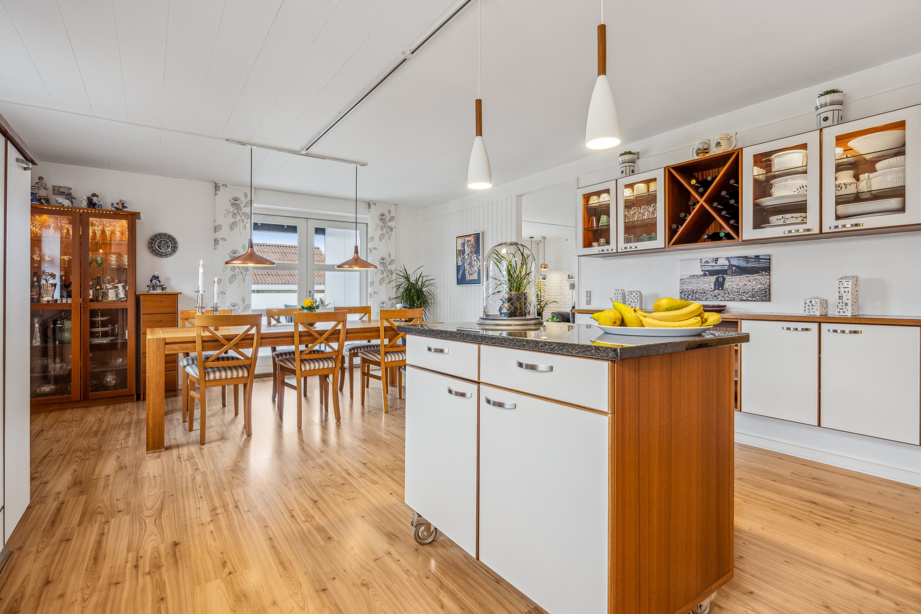 Fremhævet køkken billede i fuldskærmstilstand. Billede af Tranekær 48, Vester Hassing, 9310 Vodskov