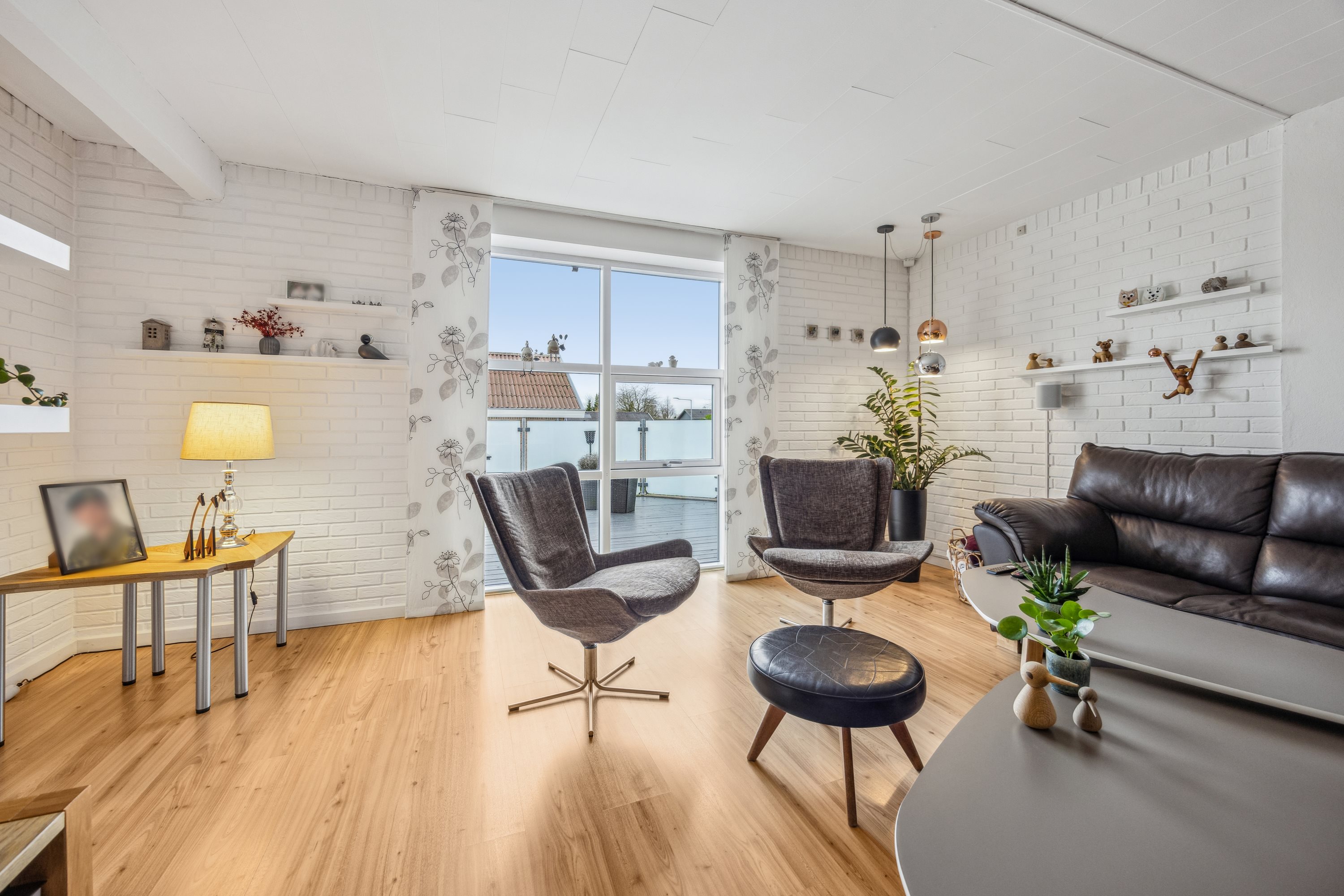 Fremhævet stue billede i fuldskærmstilstand. Billede af Tranekær 48, Vester Hassing, 9310 Vodskov