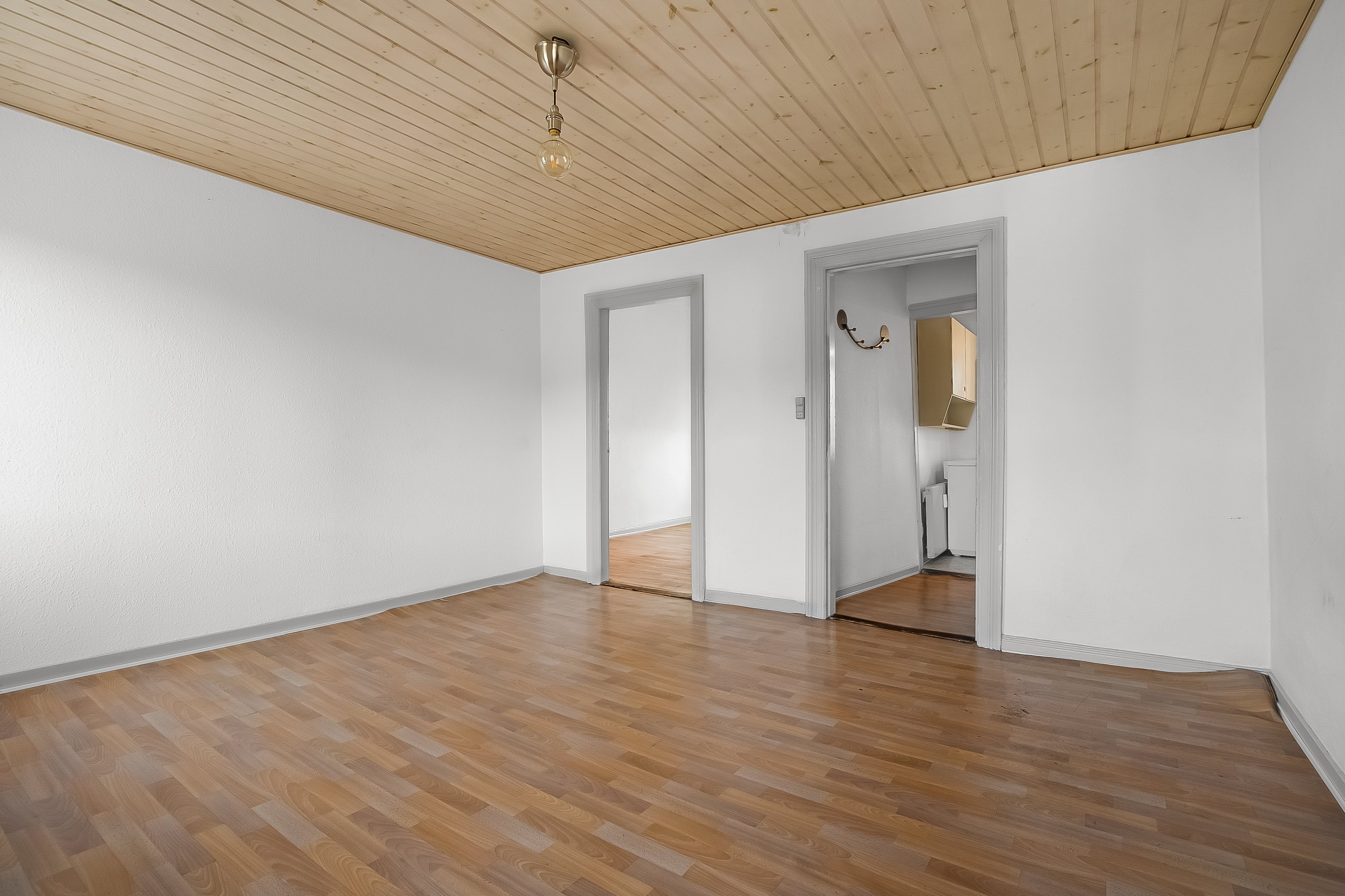 Fremhævet 1. sal billede i fuldskærmstilstand. Billede af Søndervang 17, 6000 Kolding