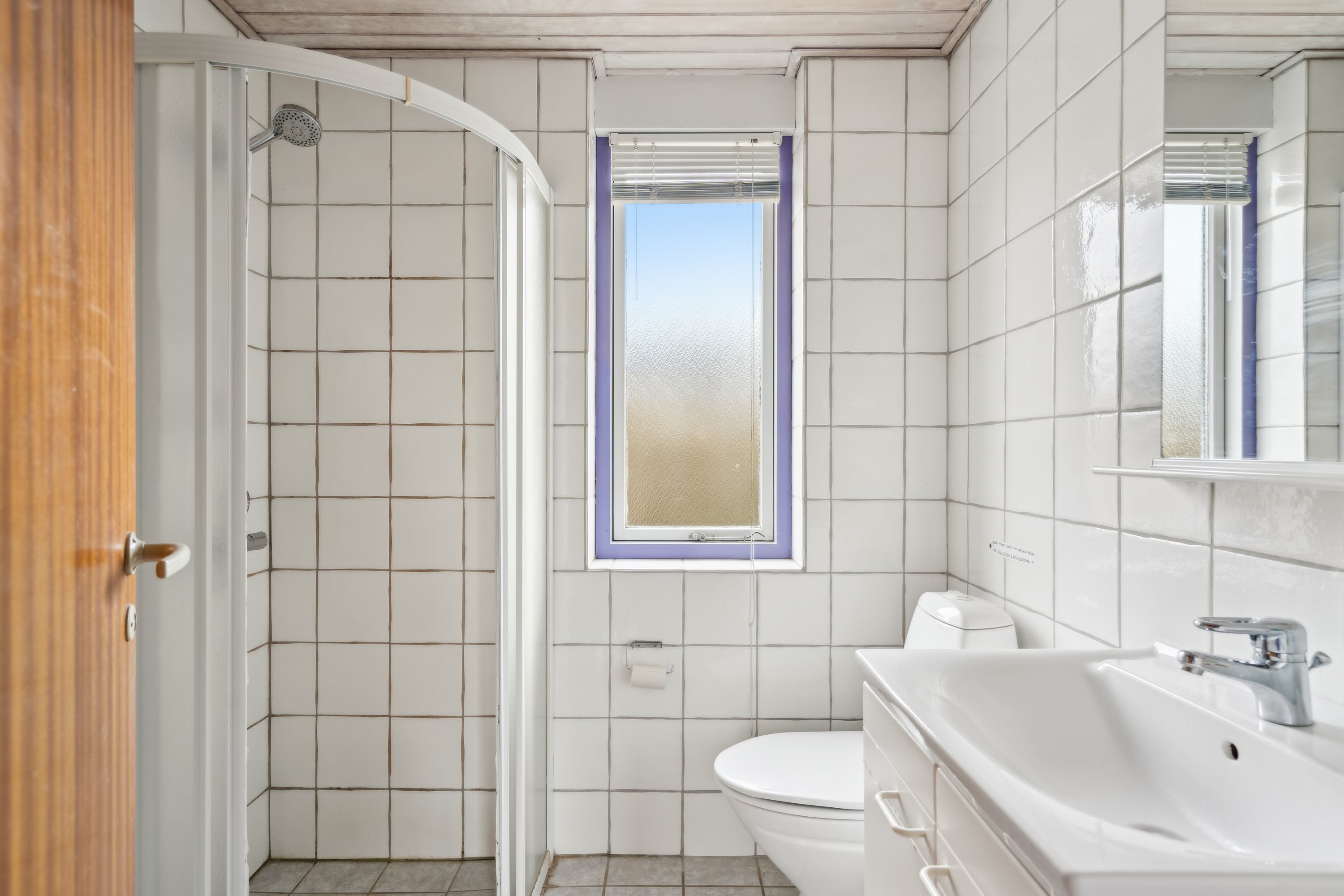 Fremhævet badeværelse billede i fuldskærmstilstand. Billede af Spliidsvej 33, 9990 Skagen