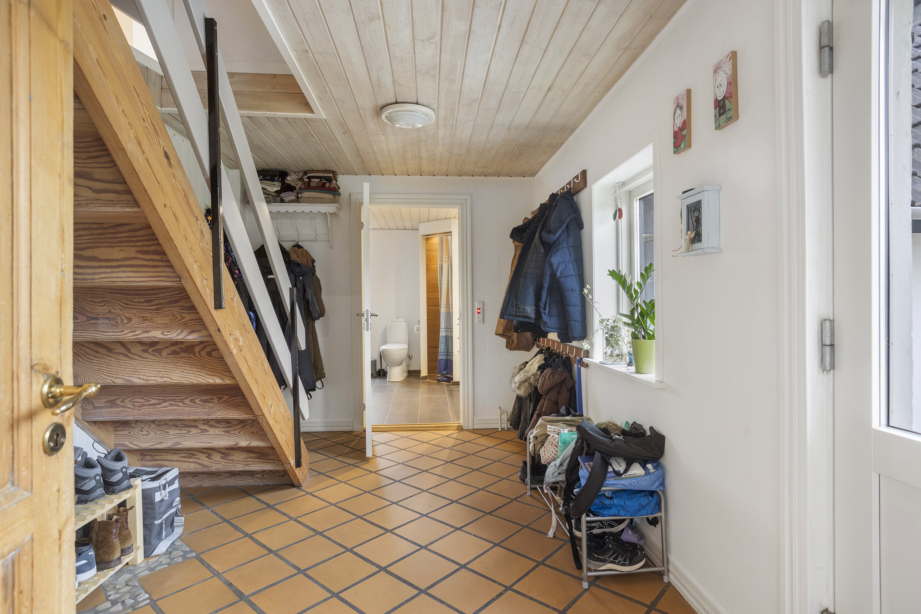 Fremhævet entré billede i fuldskærmstilstand. Billede af Smedegårdsvej 14, Voerså, 9300 Sæby