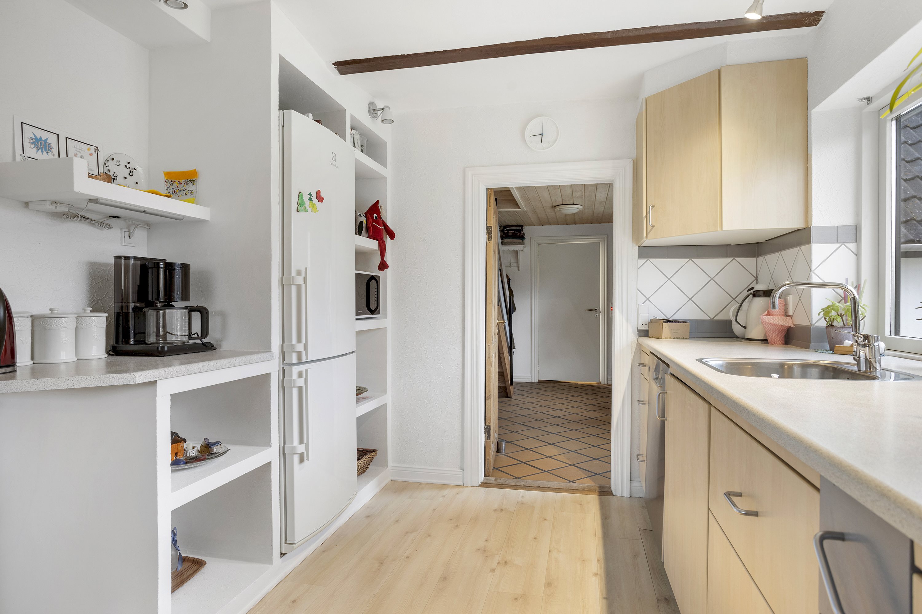 Fremhævet køkken billede i fuldskærmstilstand. Billede af Smedegårdsvej 14, Voerså, 9300 Sæby