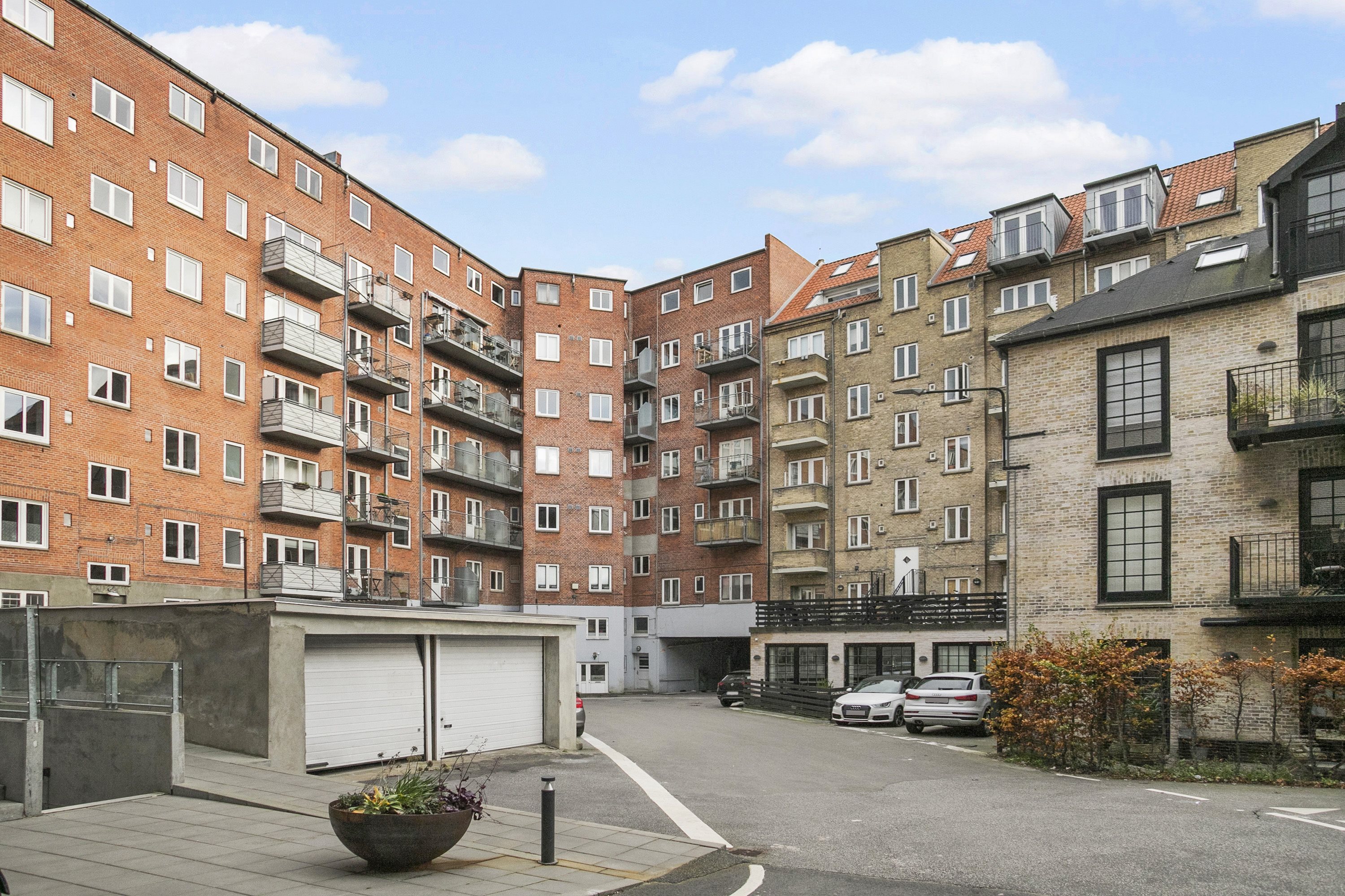 Fremhævet ejendommen billede i fuldskærmstilstand. Billede af Vesterbro 45, 1. tv., 9000 Aalborg